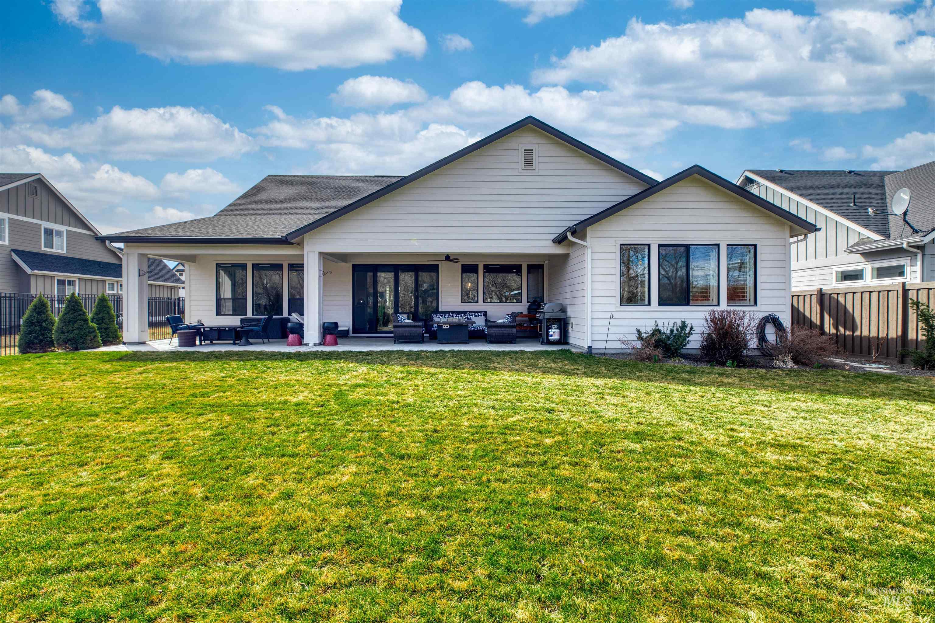 3308 W Miners Farm Dr