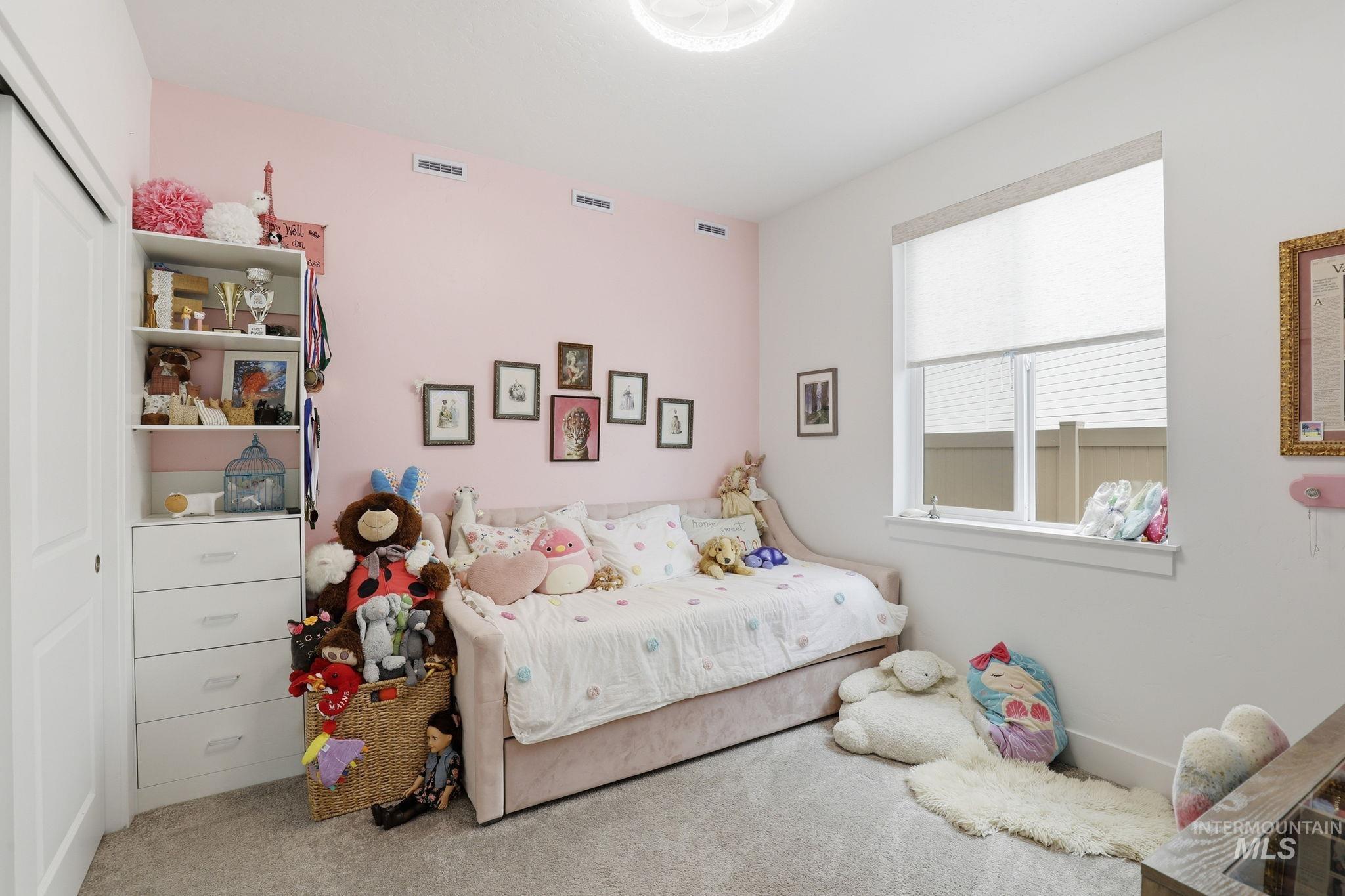 133 Insight Ct