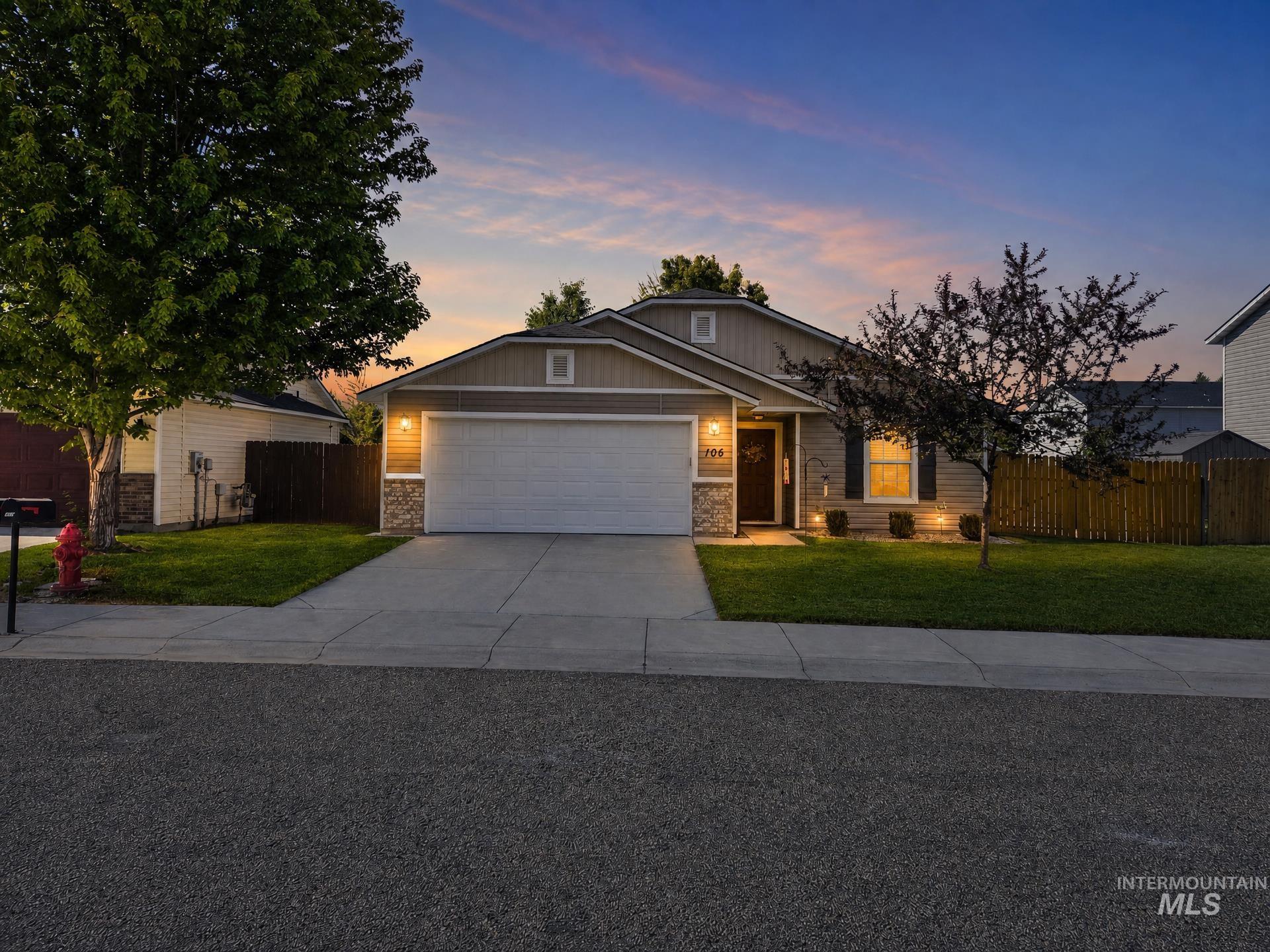 106 E Murtaugh Lake Dr