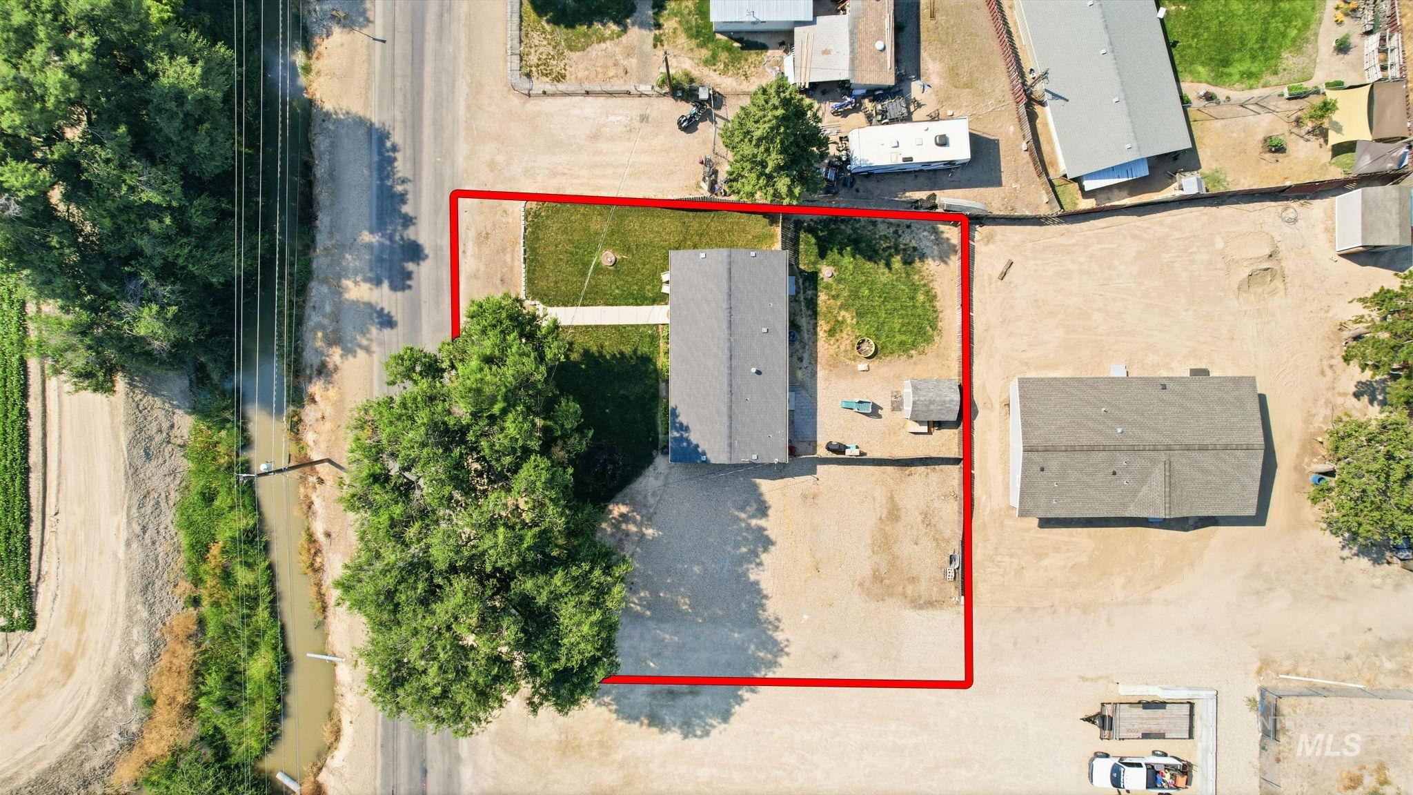 689 Notus Rd