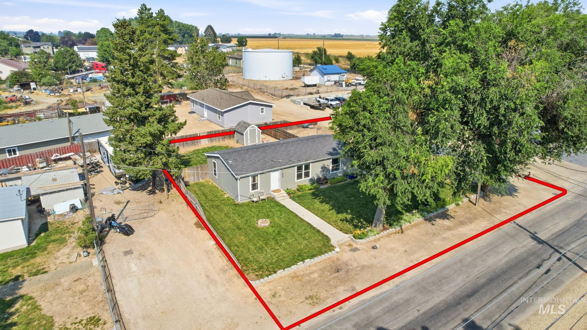 689 Notus Rd