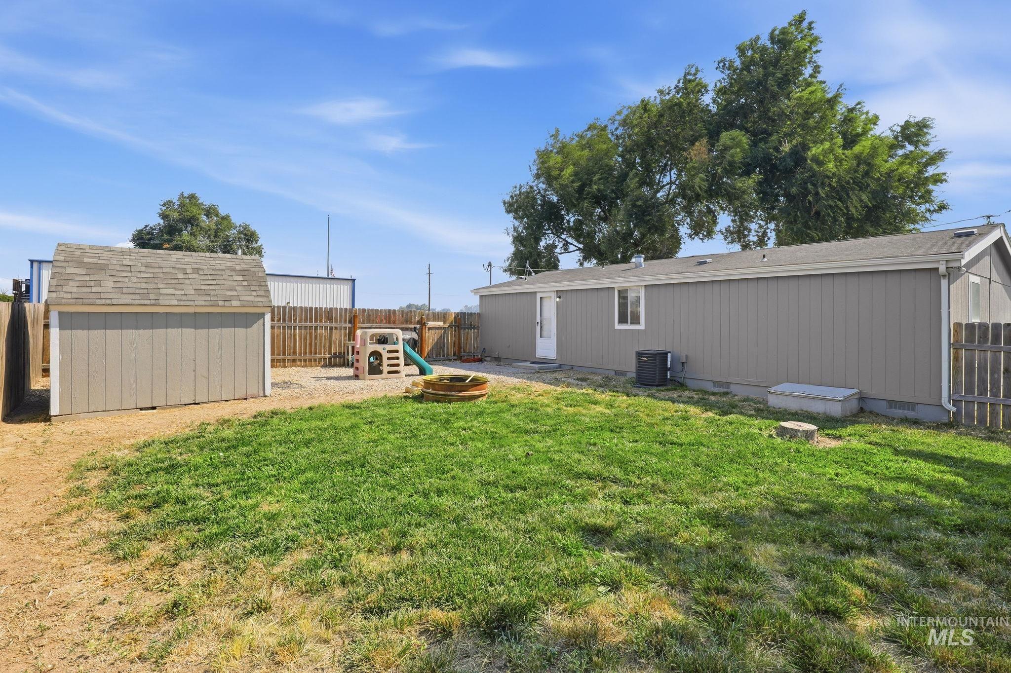 689 Notus Rd