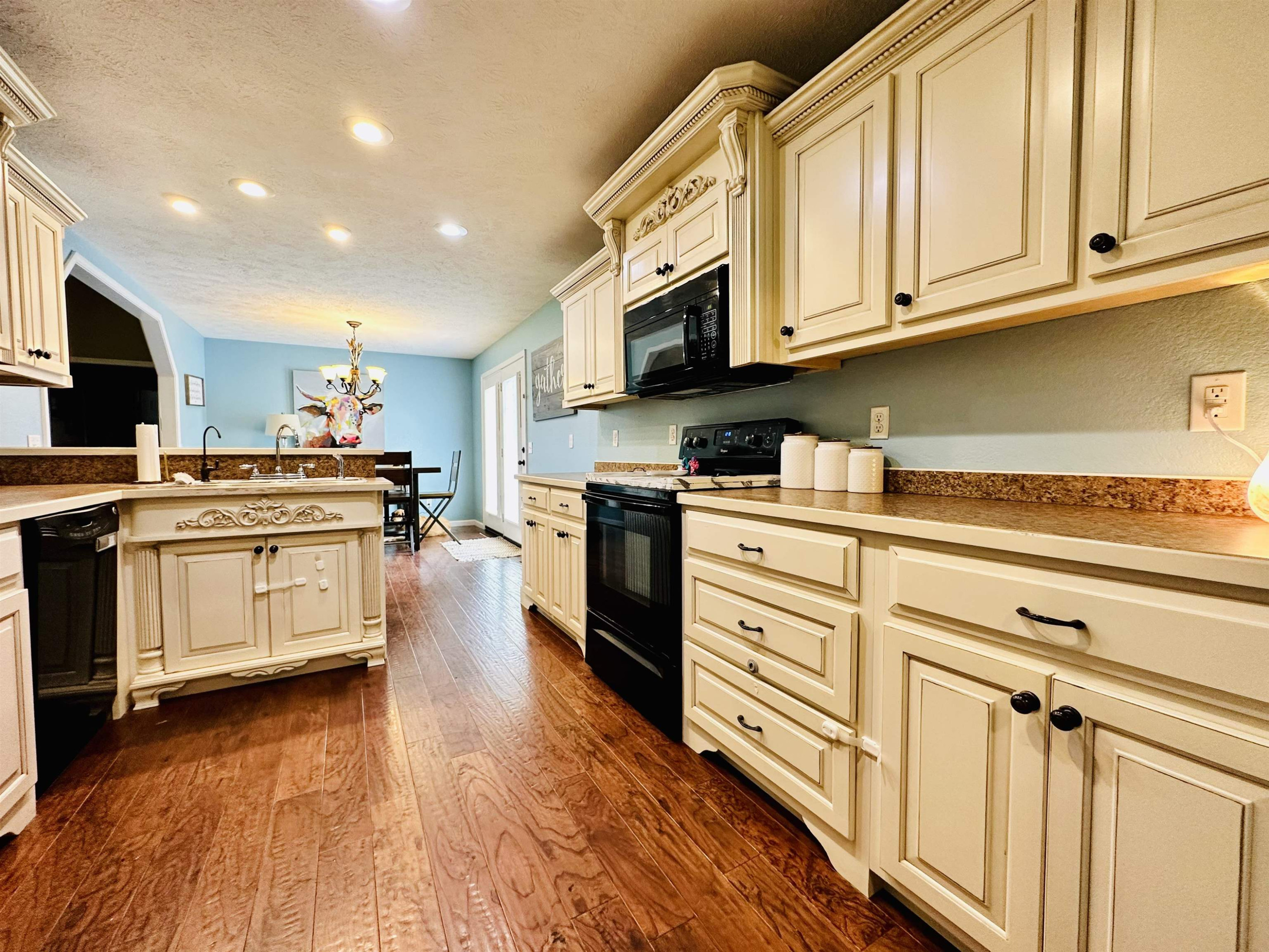 5295 Sunshine Rd.
