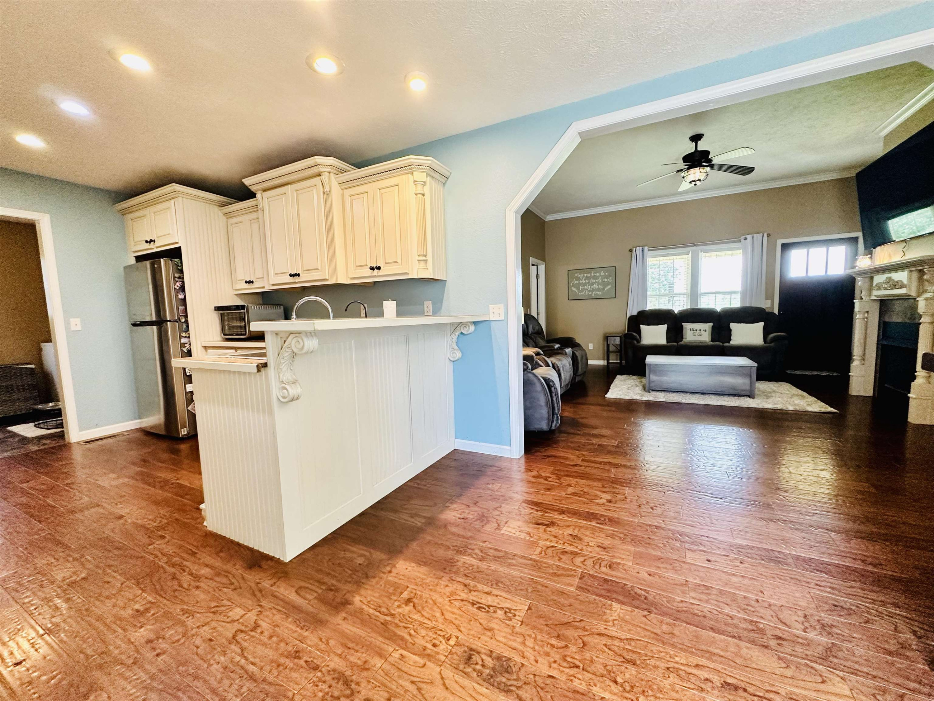 5295 Sunshine Rd.