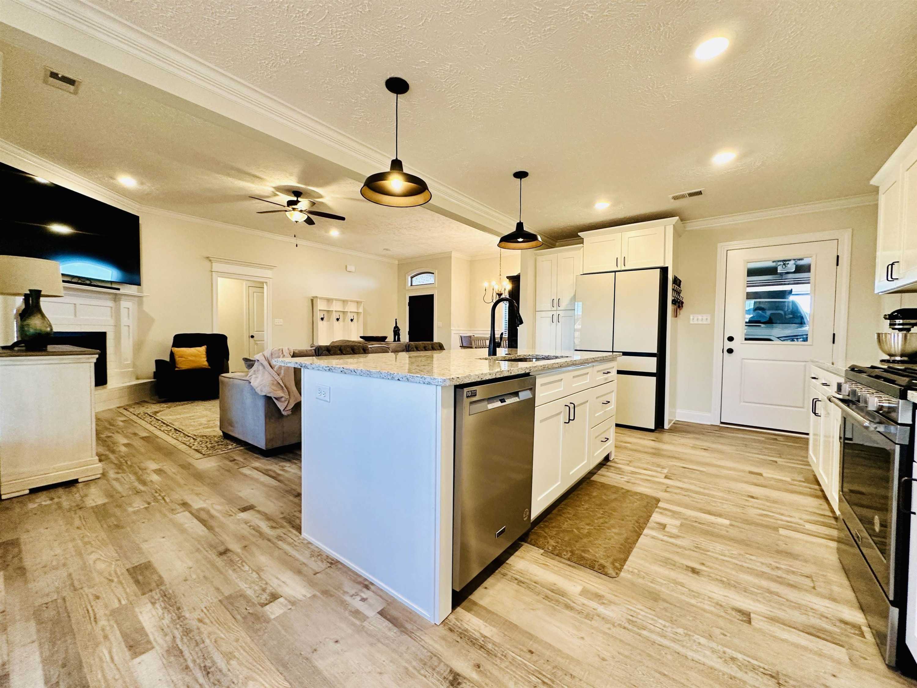 217 Strawberry Ridge Dr.