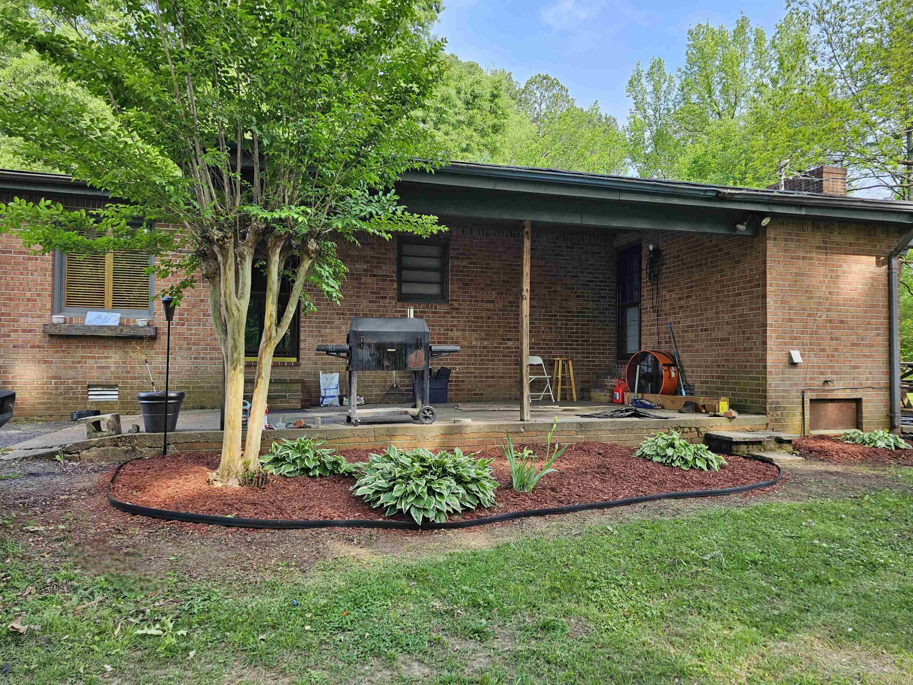497 Henderson Road