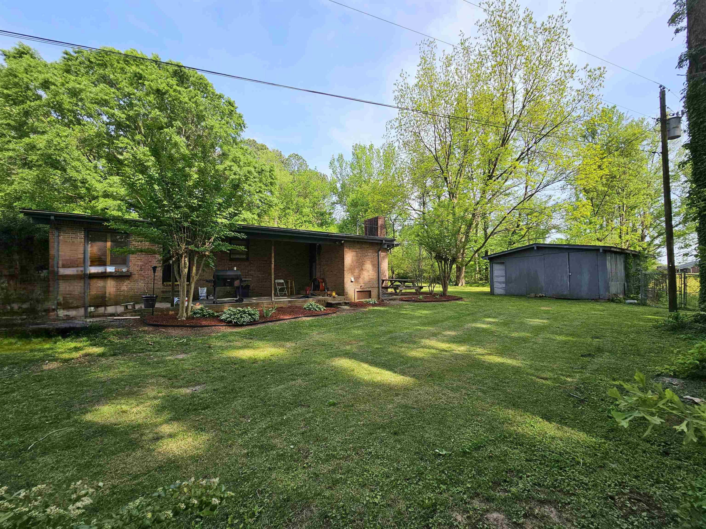 497 Henderson Road