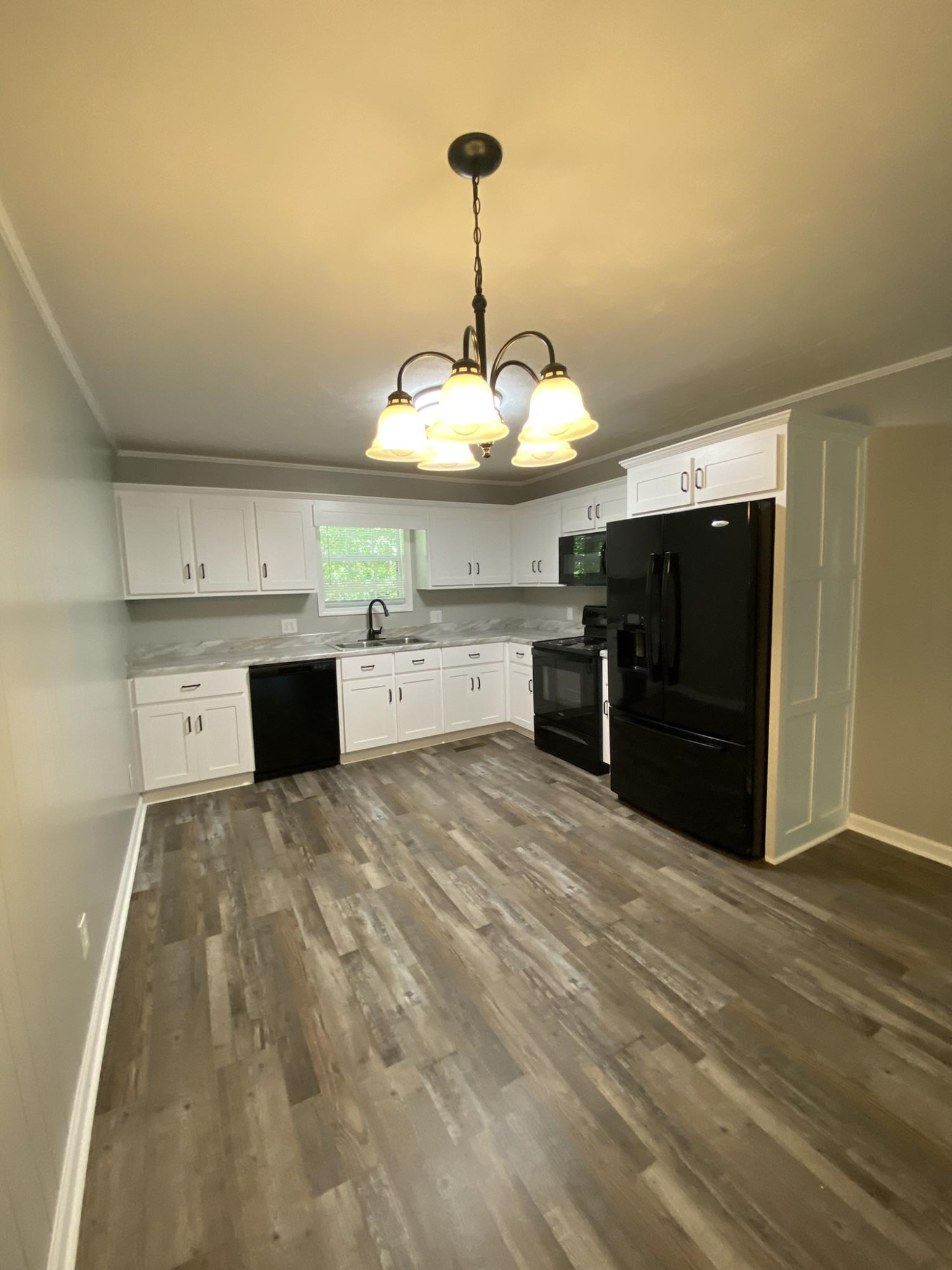 380 Patterson Lane