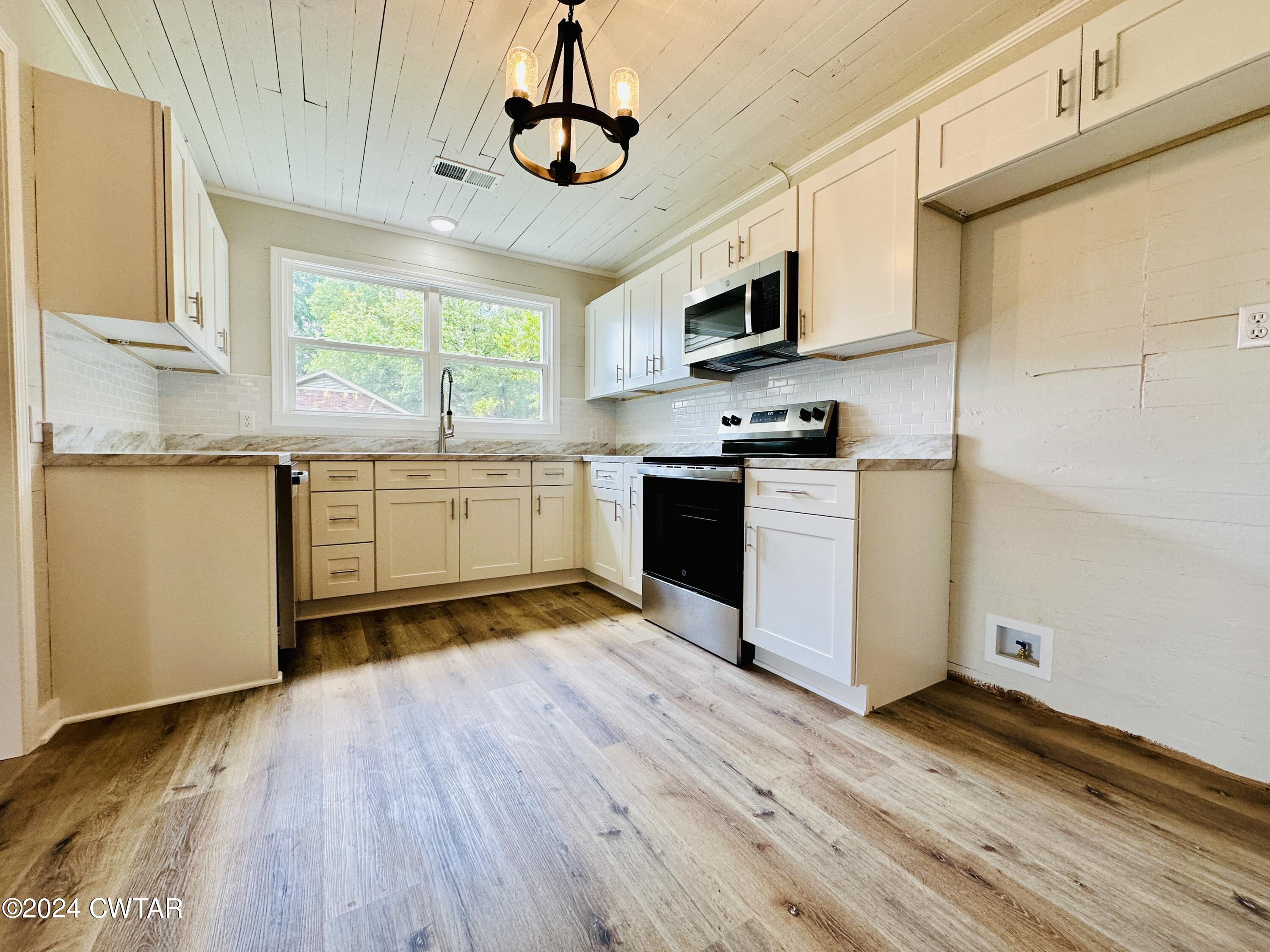 415 Galbraith Avenue