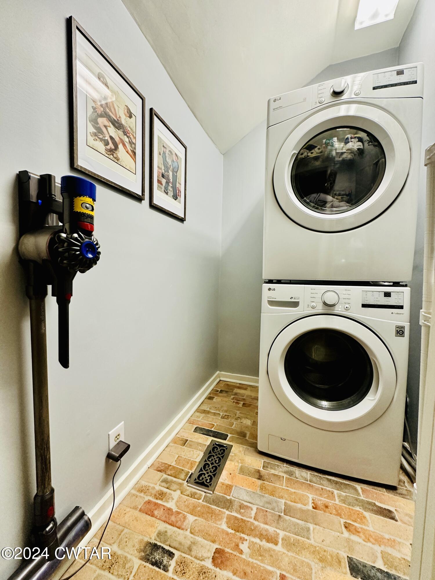 3 Old Henderson Road