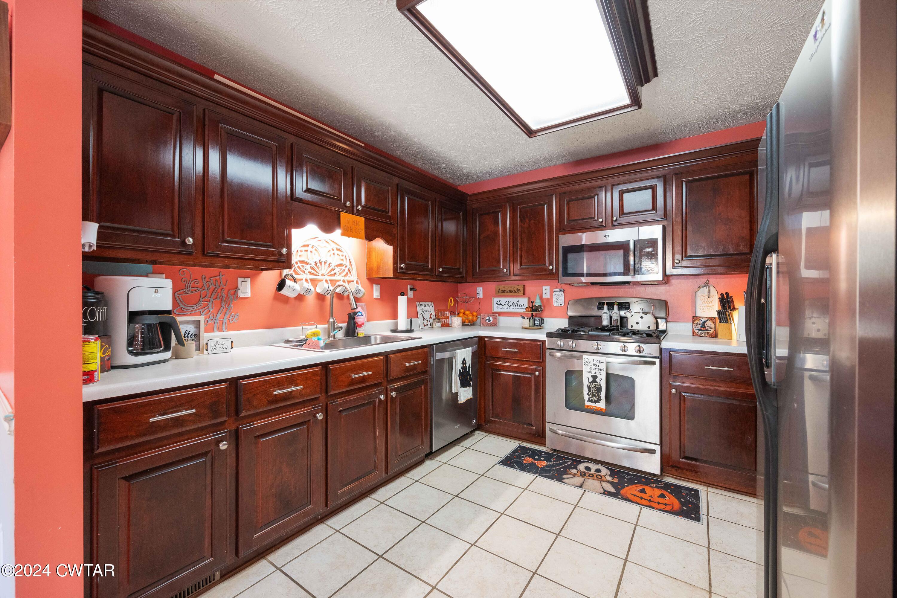 2989 Piney Creek Road