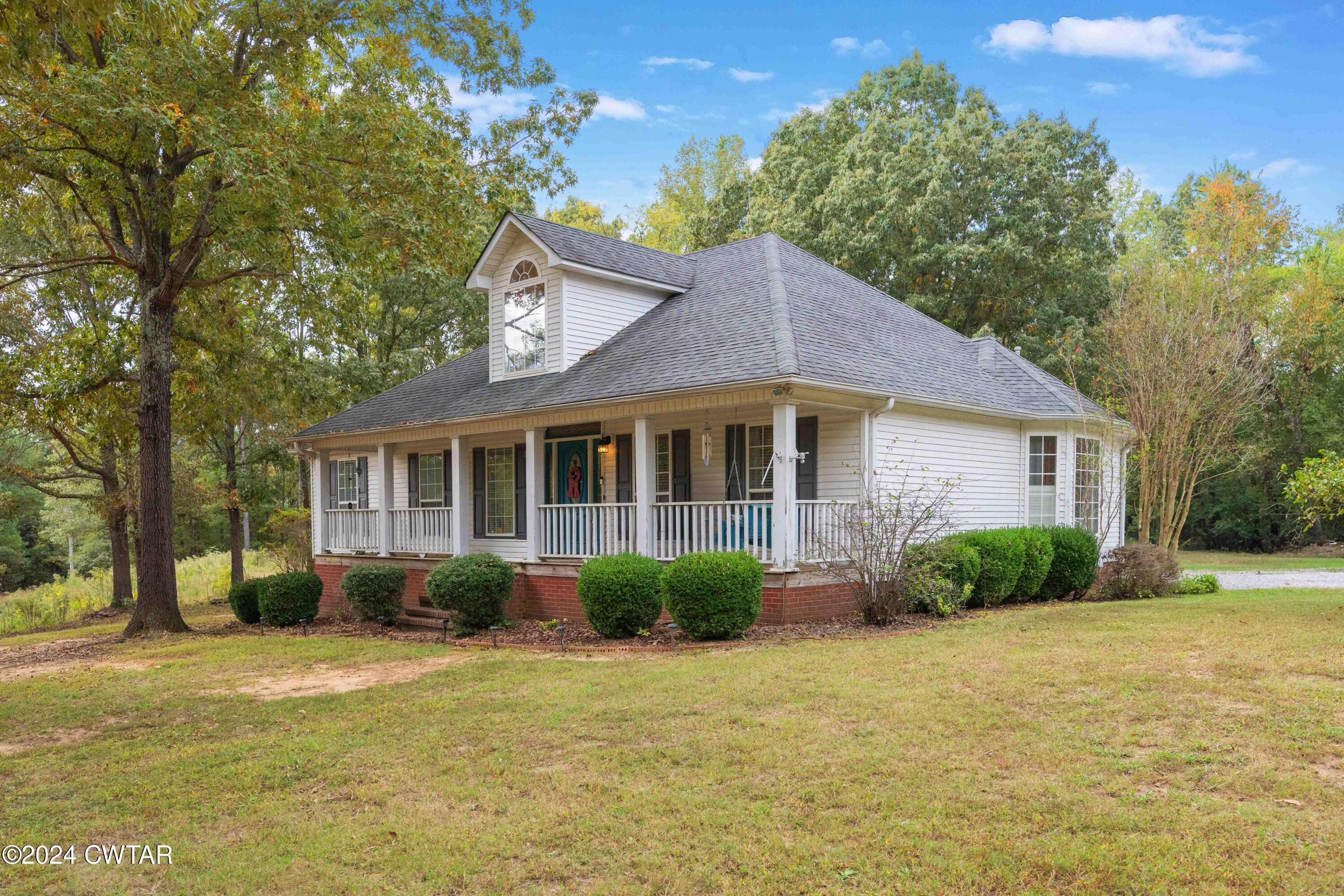 2989 Piney Creek Road