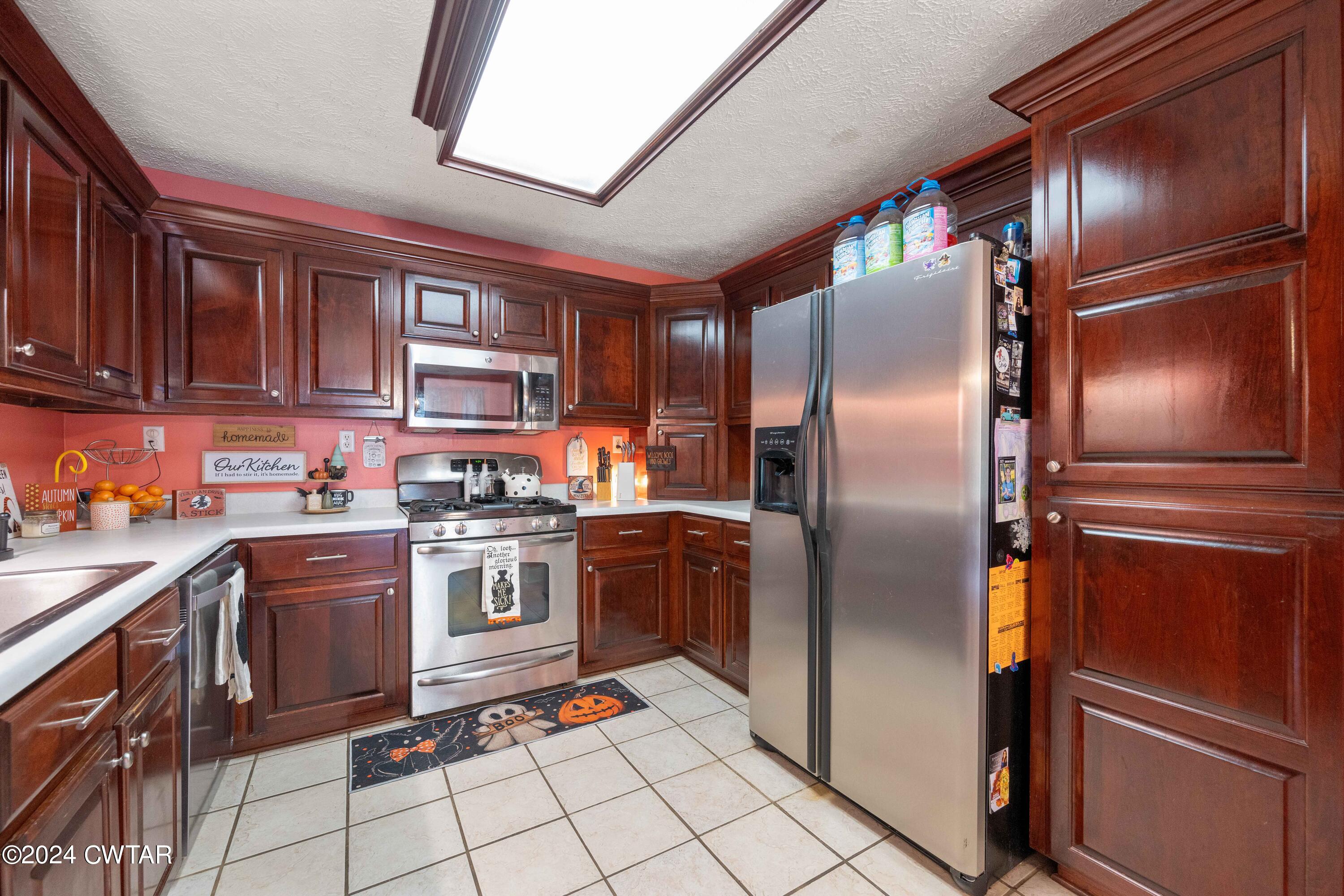 2989 Piney Creek Road