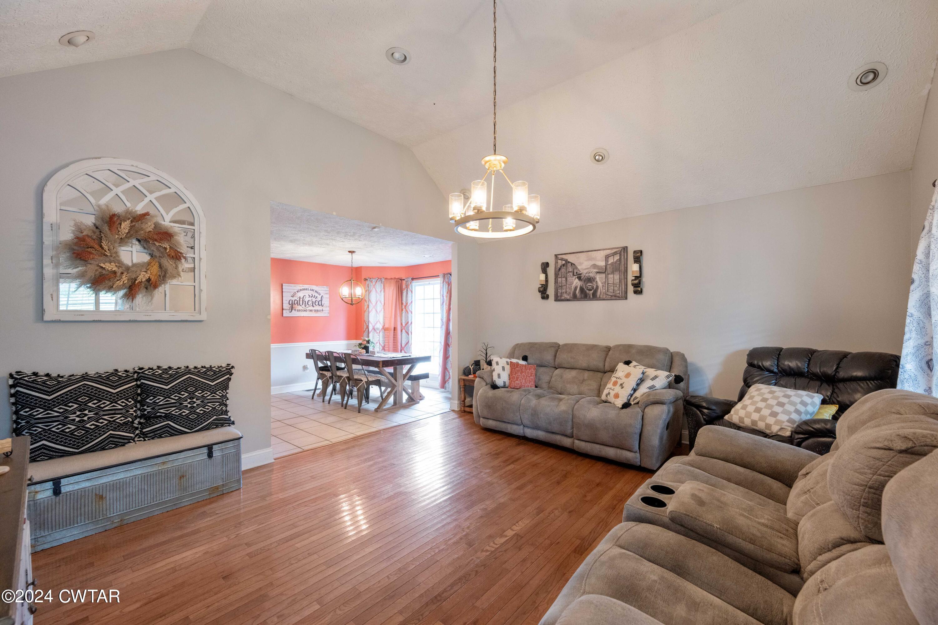 2989 Piney Creek Road