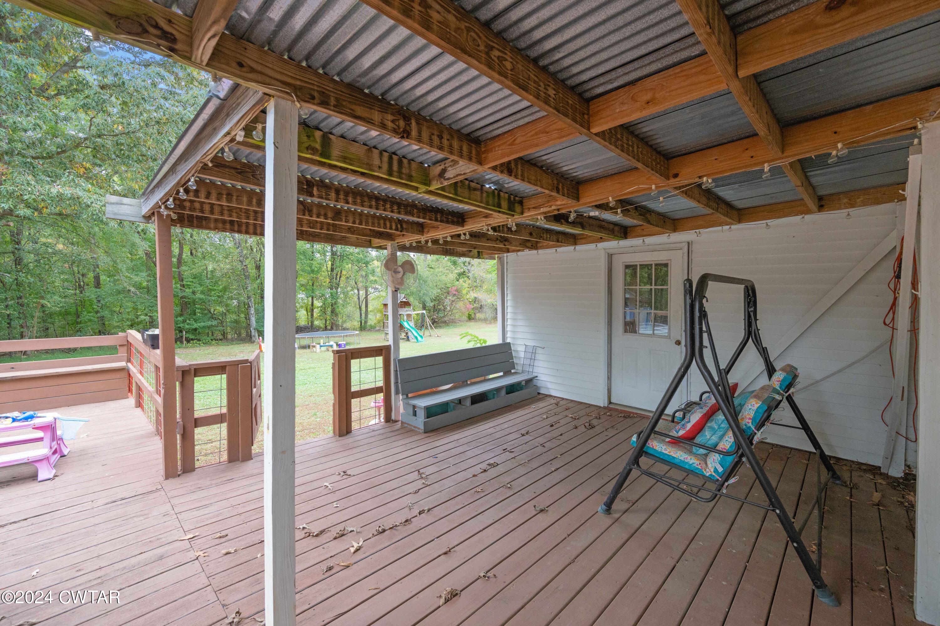 2989 Piney Creek Road