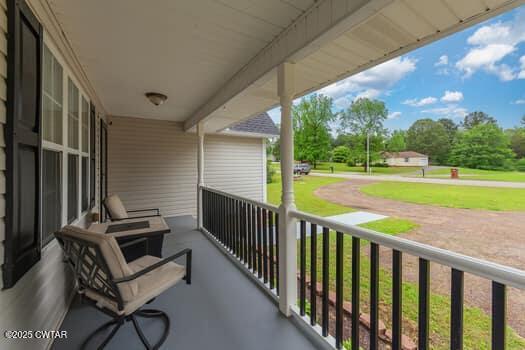 44 Chandler Cove