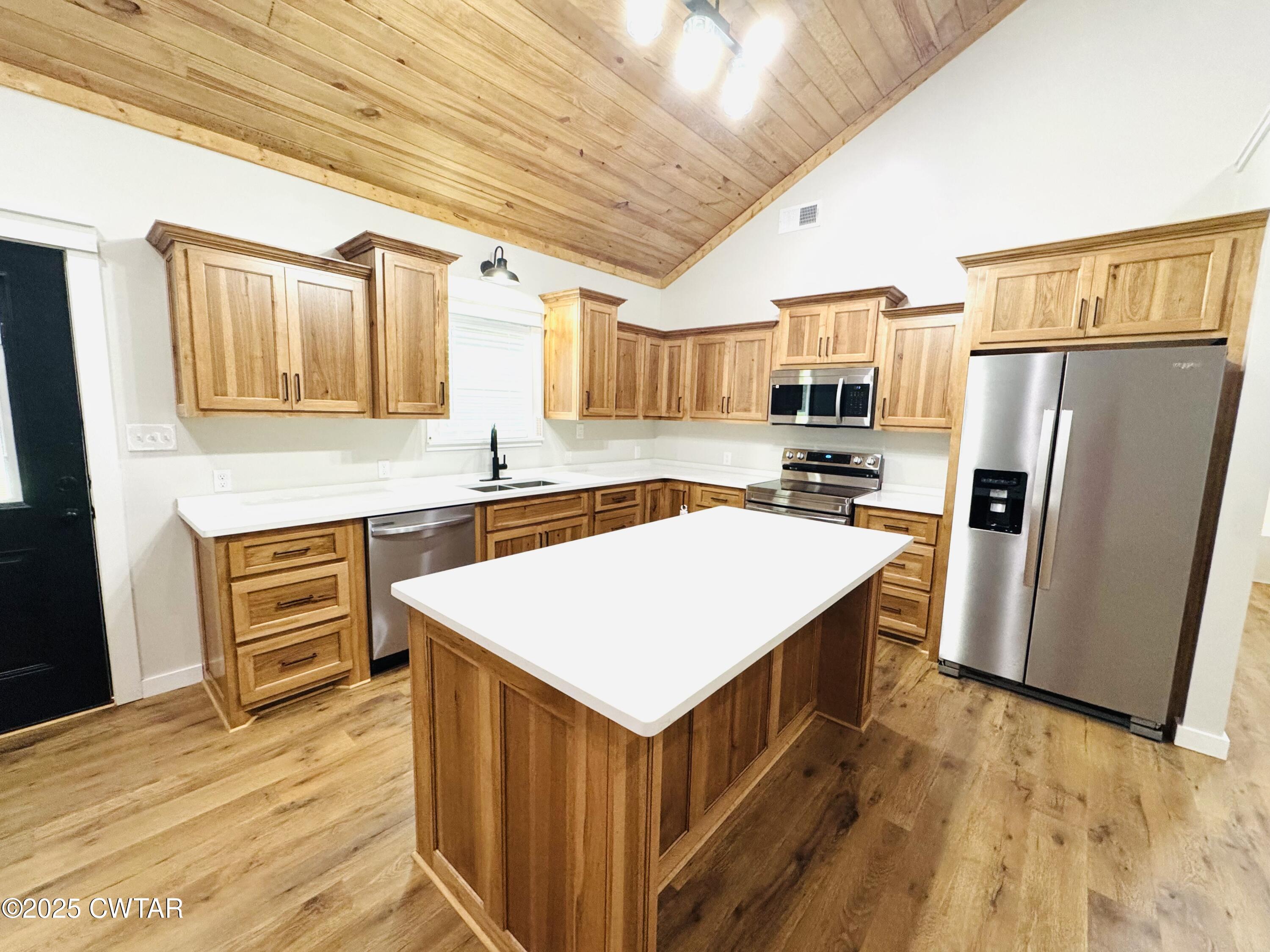 2000 Feddie Davis Road