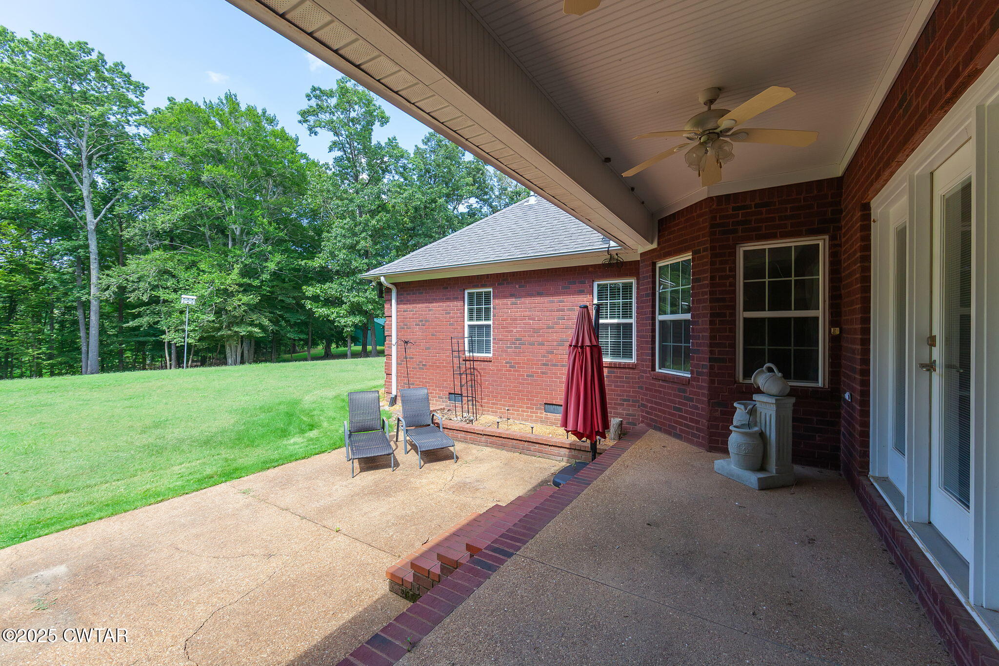 165 Hunters Glen Lane