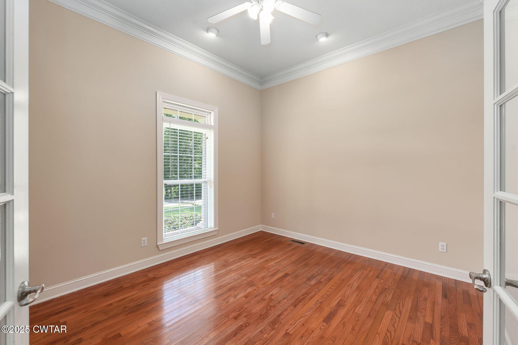 165 Hunters Glen Lane