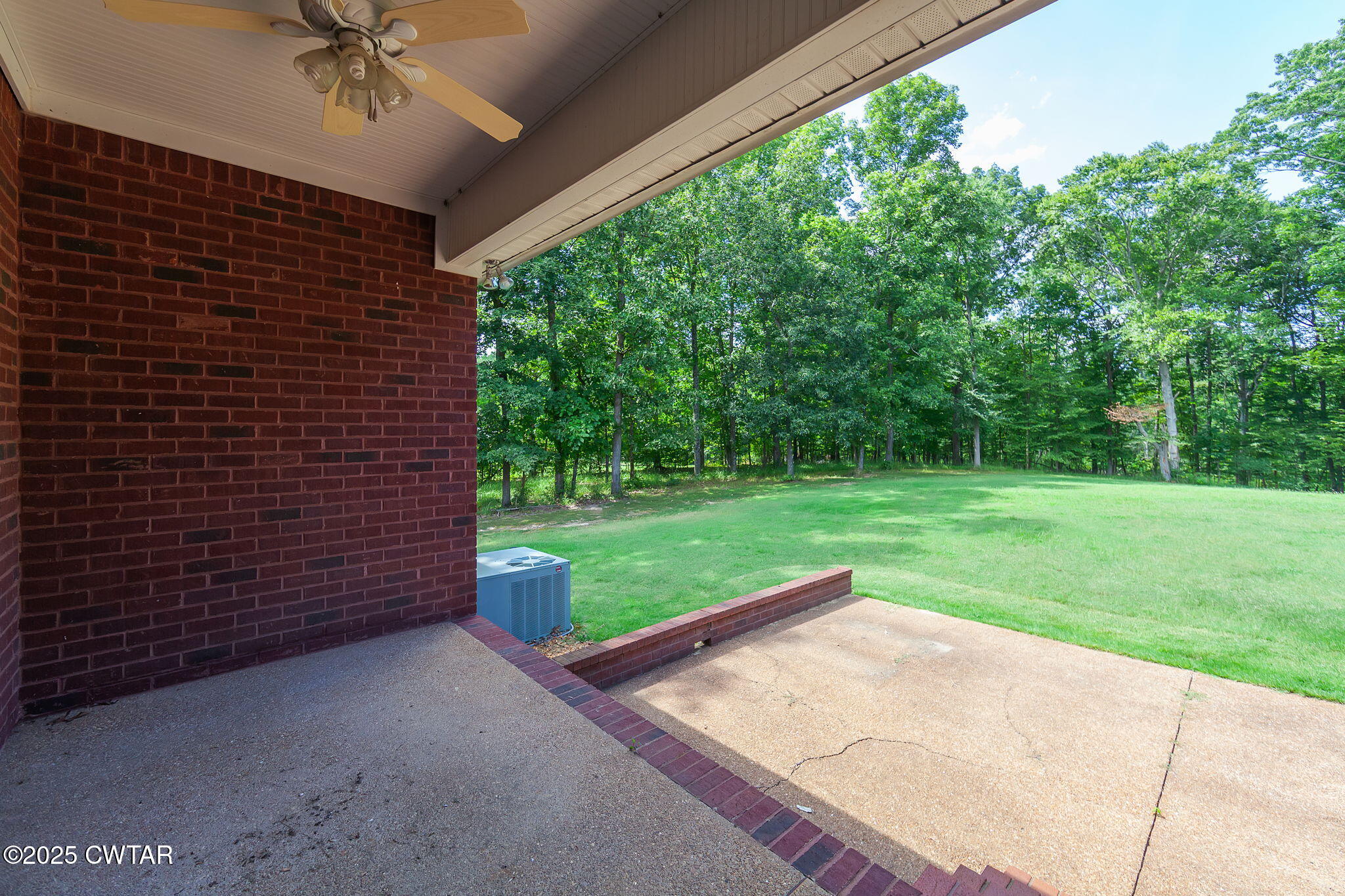 165 Hunters Glen Lane