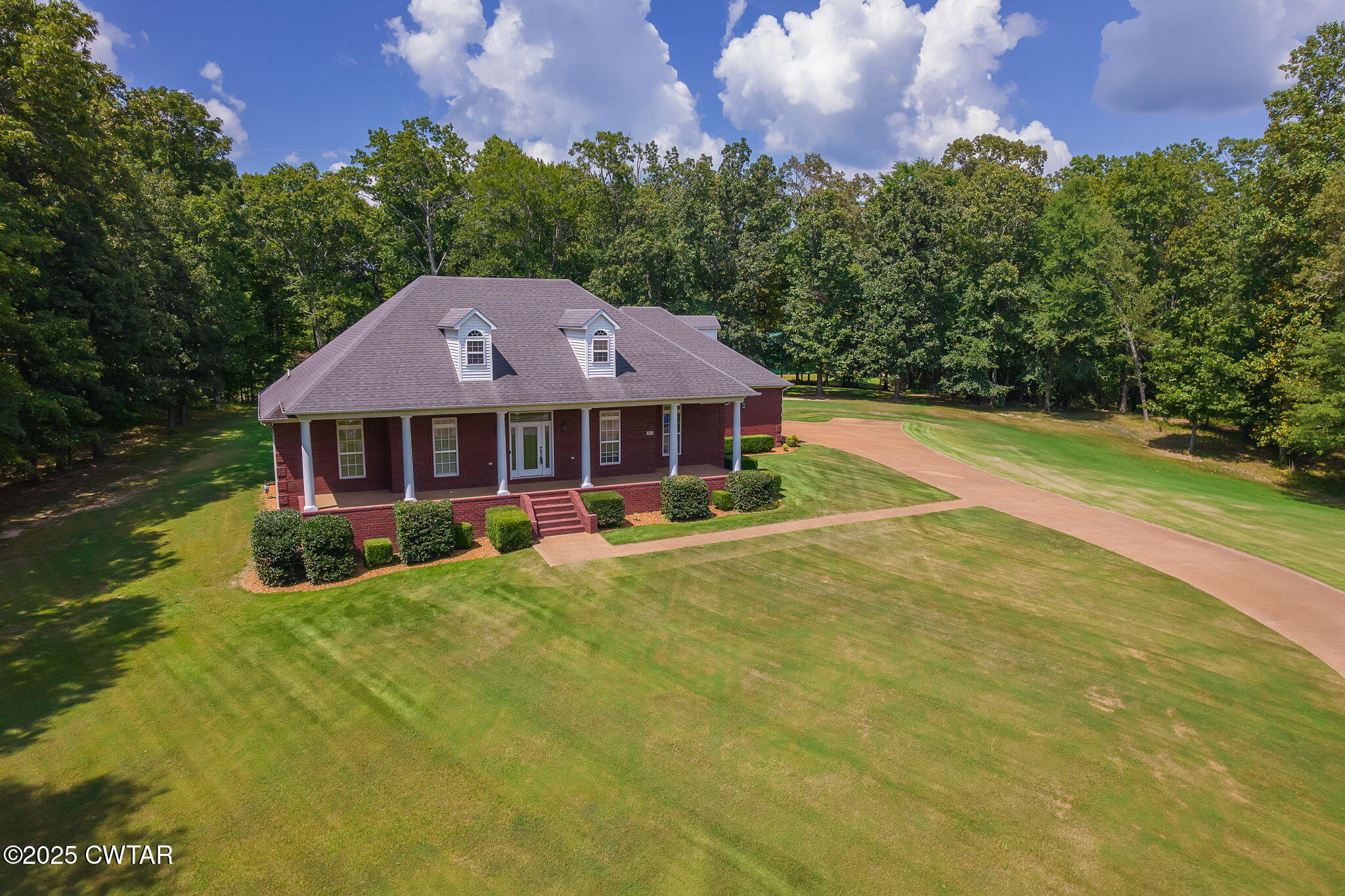 165 Hunters Glen Lane