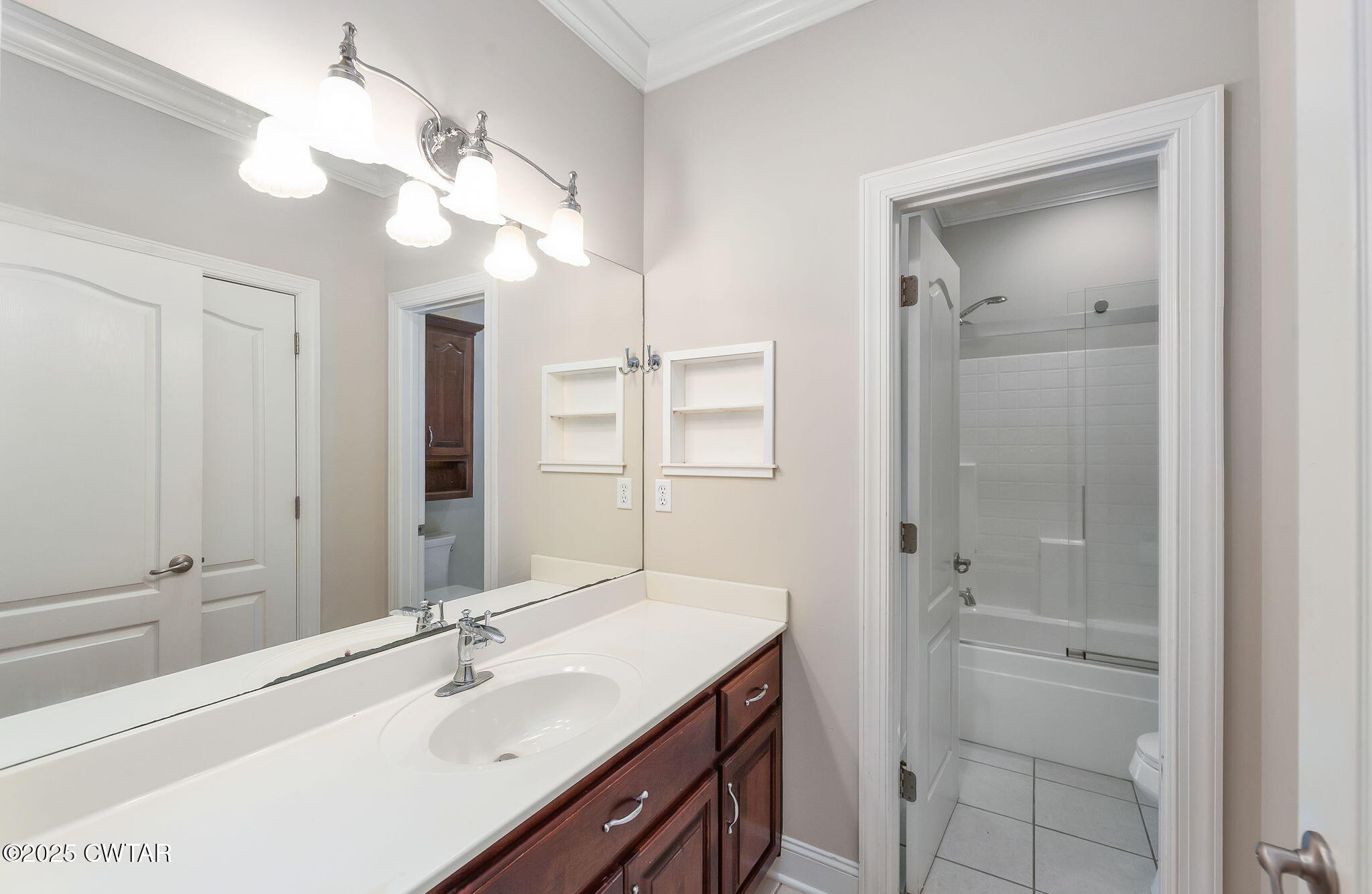 165 Hunters Glen Lane