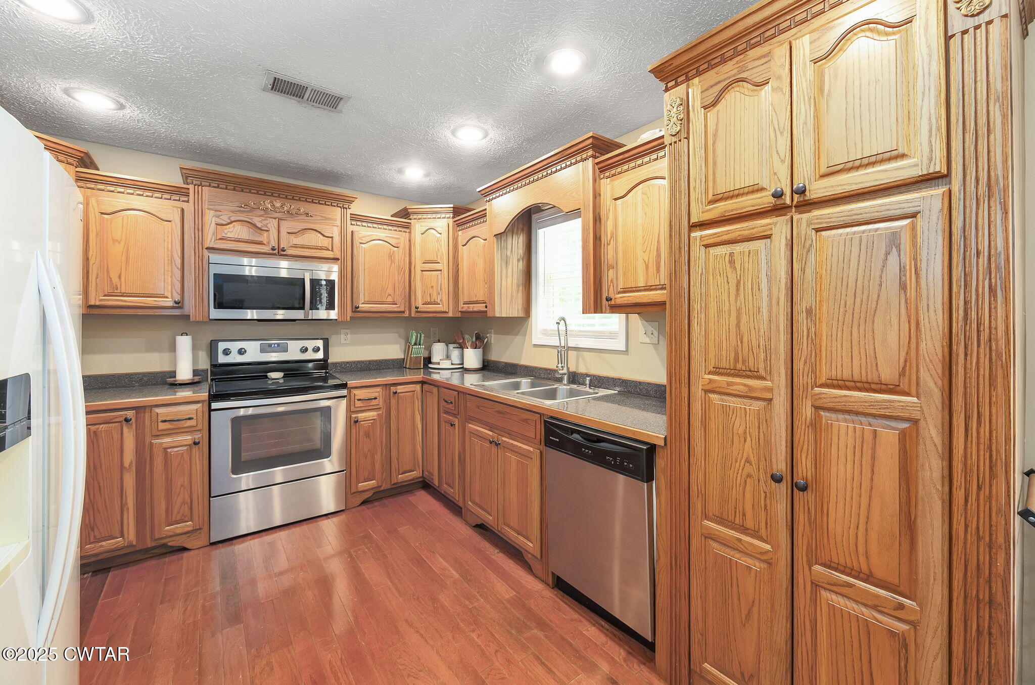 70 E Haven Lane