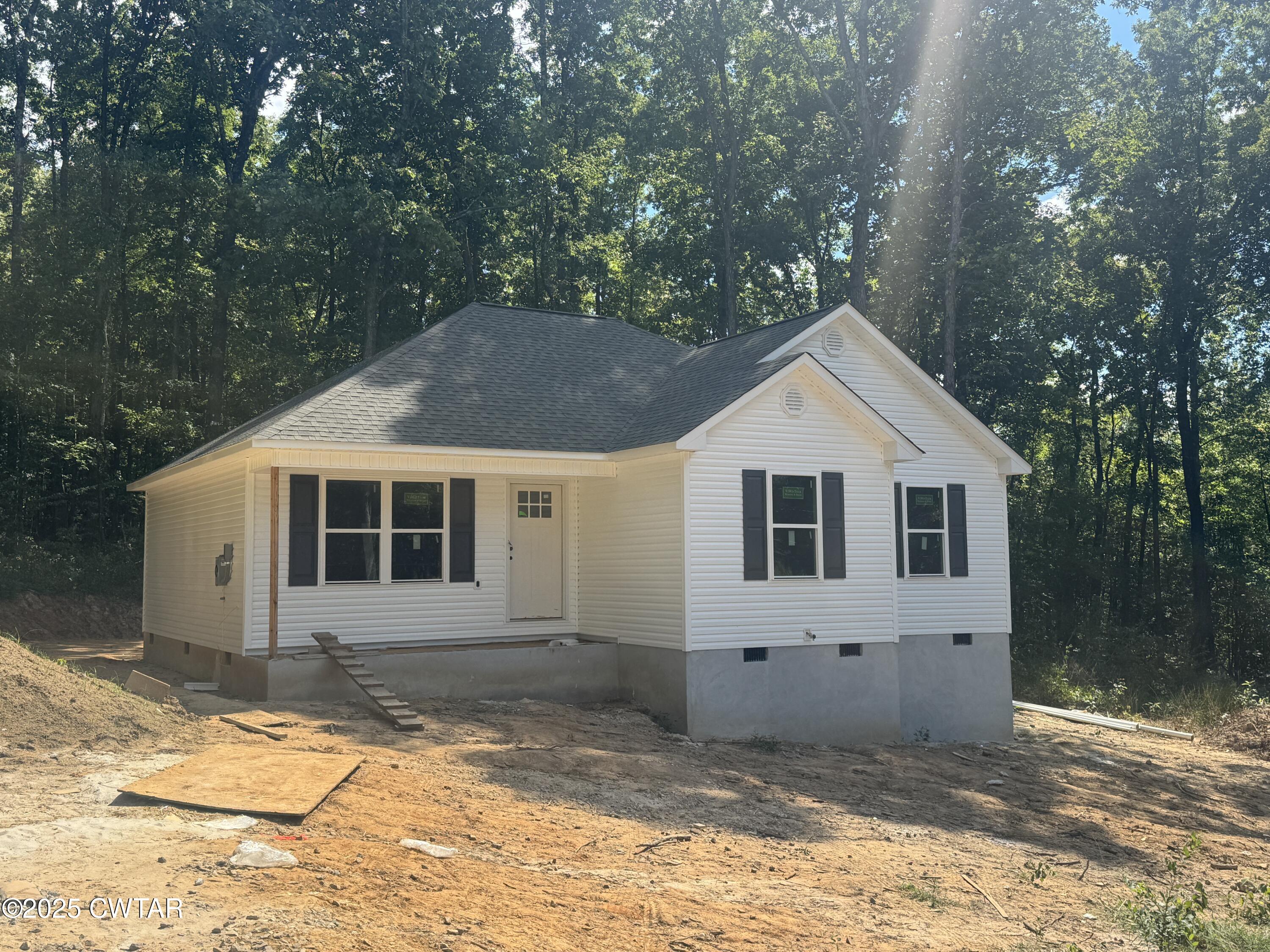 195 Robin Cove