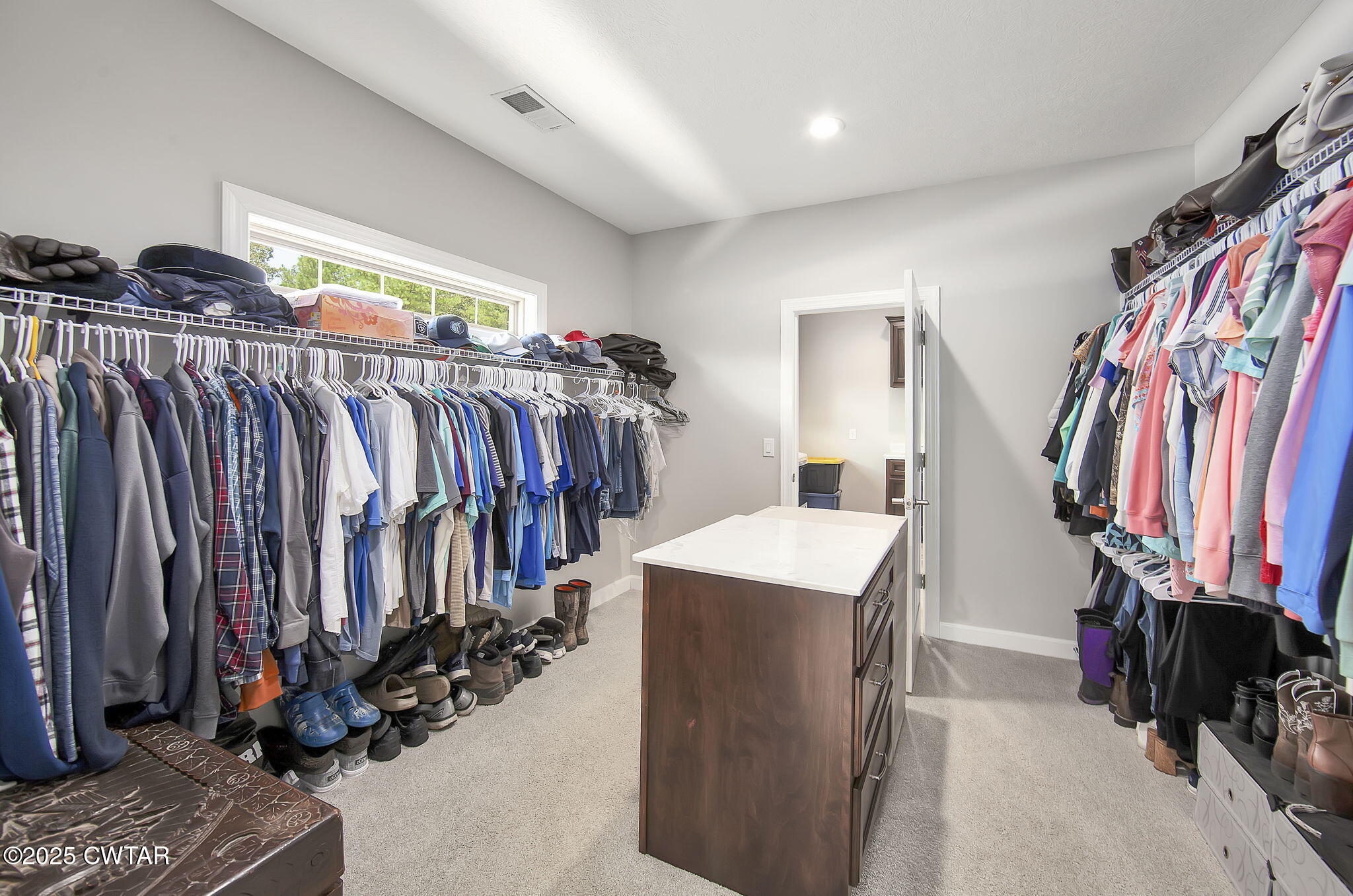 240 Greystone Cv Street