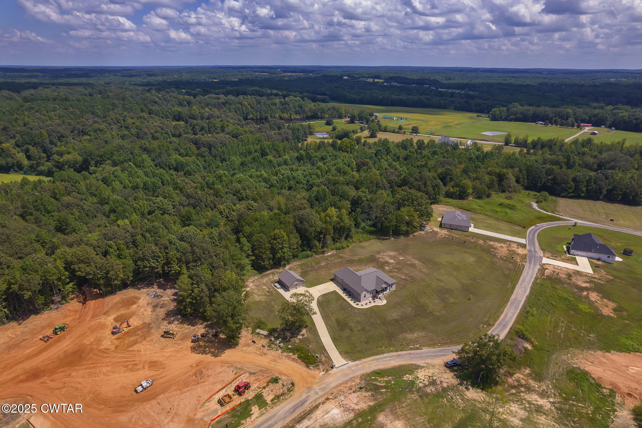 240 Greystone Cv Street