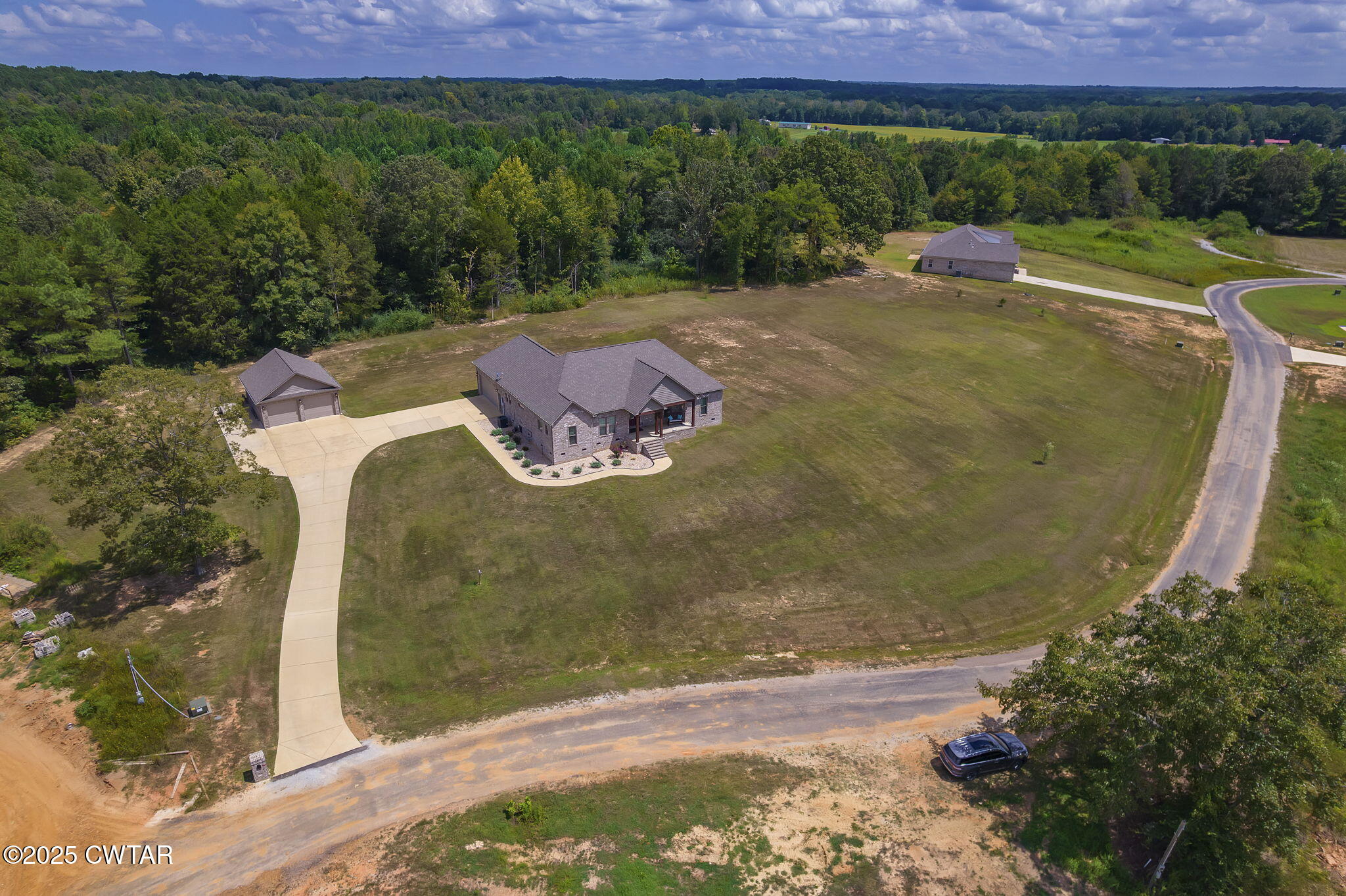 240 Greystone Cv Street