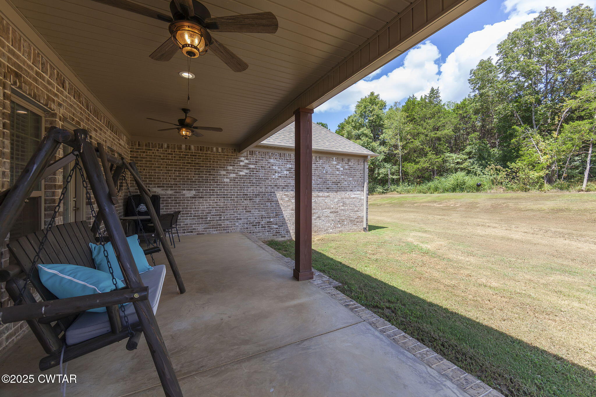 240 Greystone Cv Street