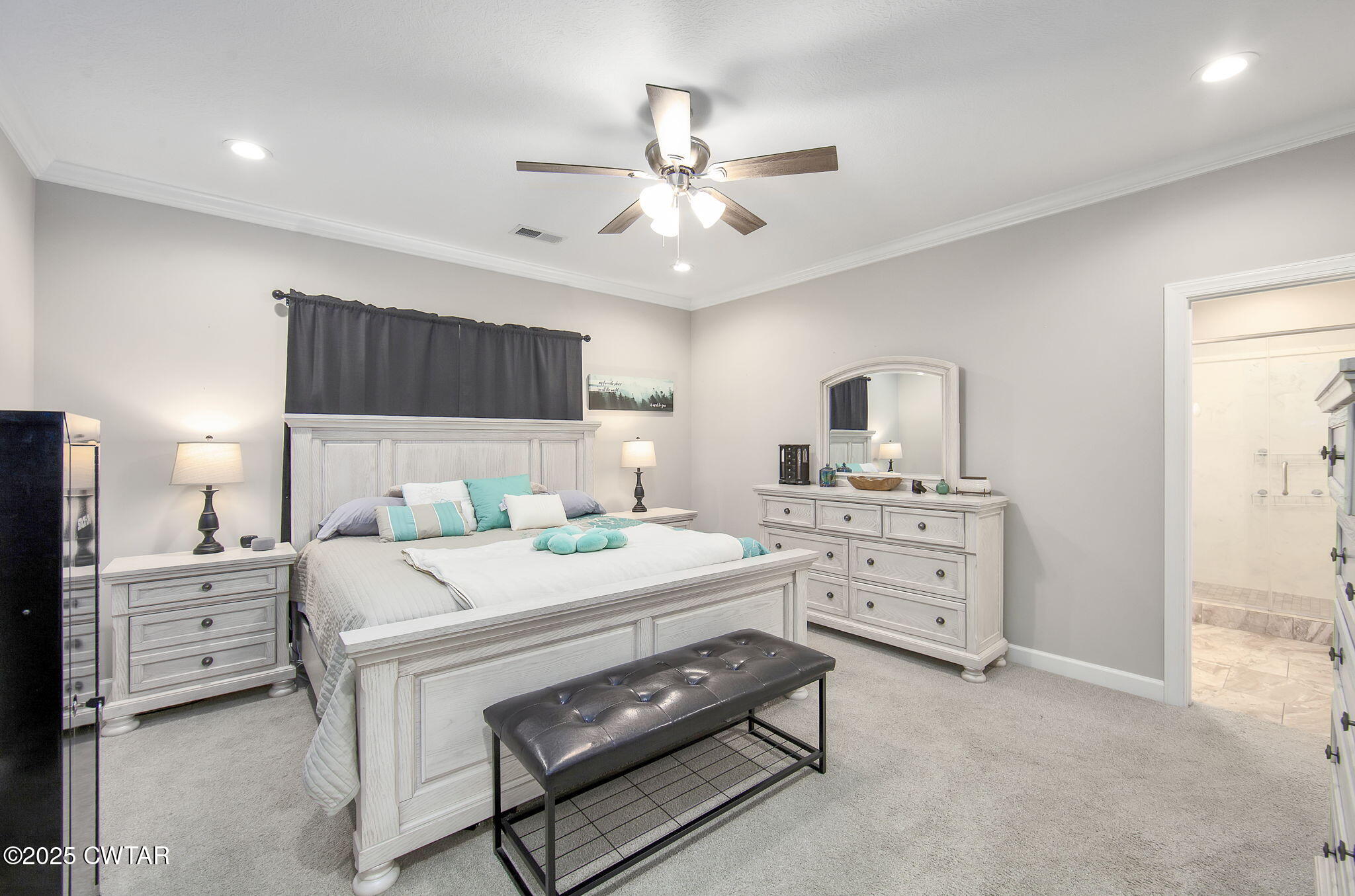 240 Greystone Cv Street