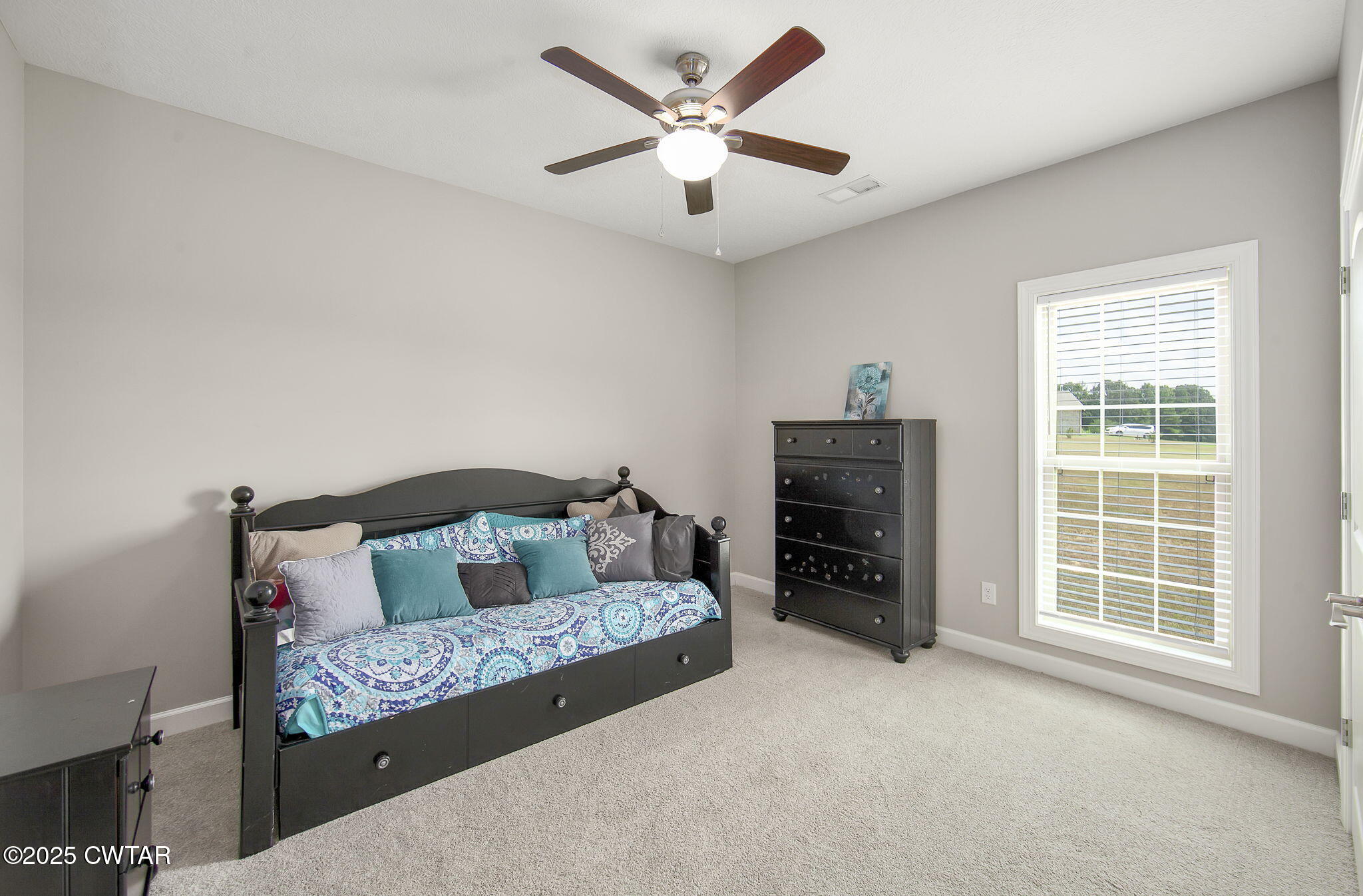 240 Greystone Cv Street