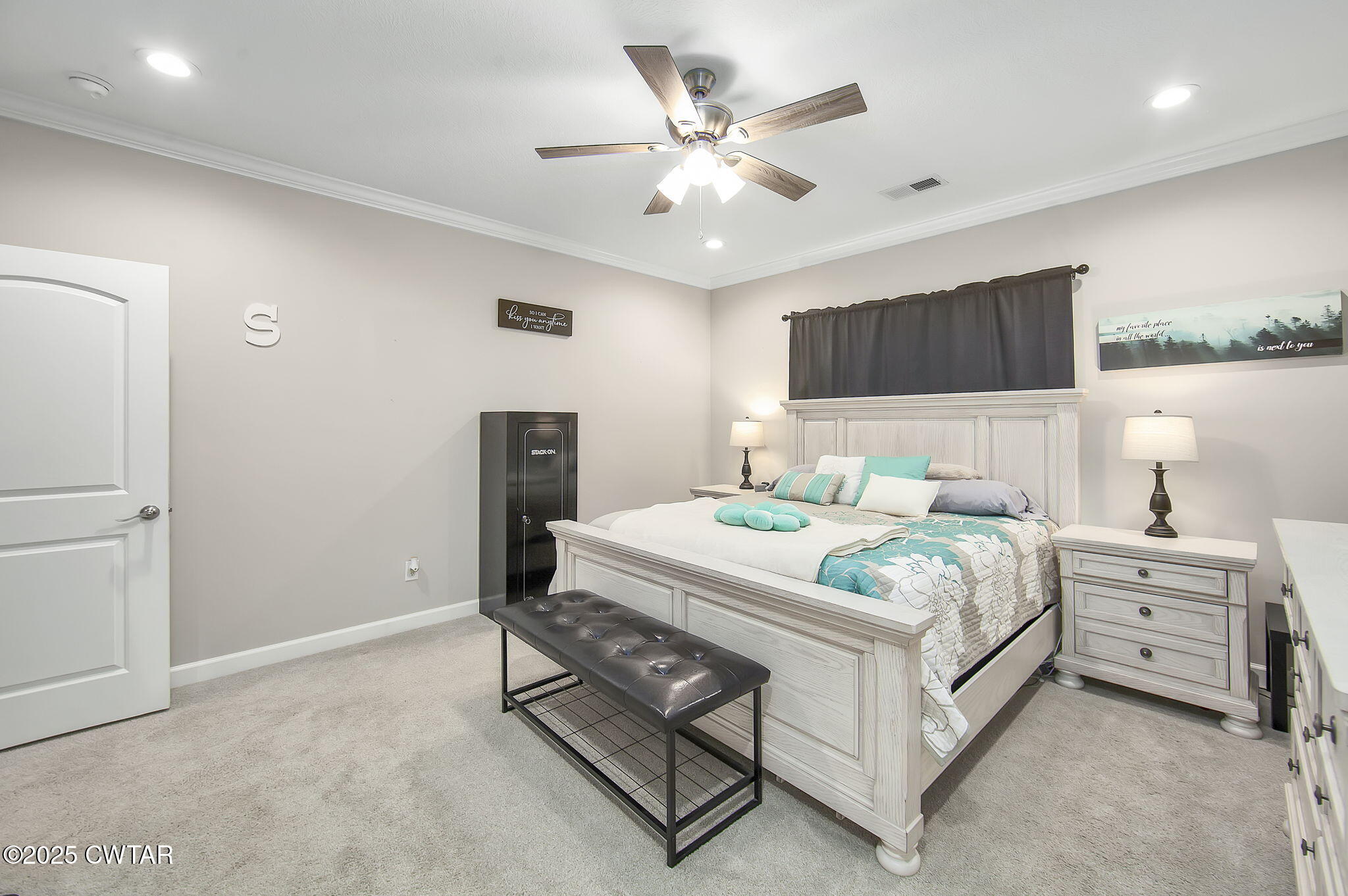 240 Greystone Cv Street