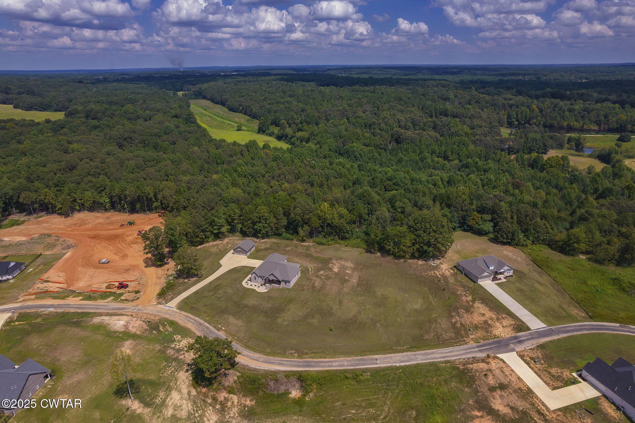 240 Greystone Cv Street