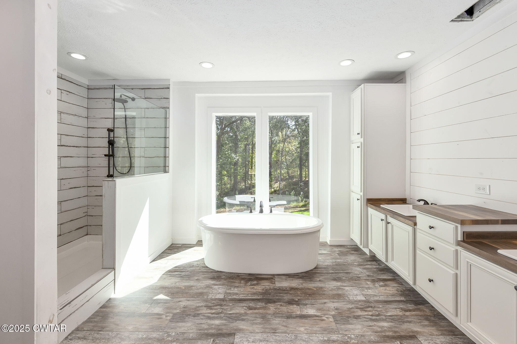 2885 Old Friendship Road