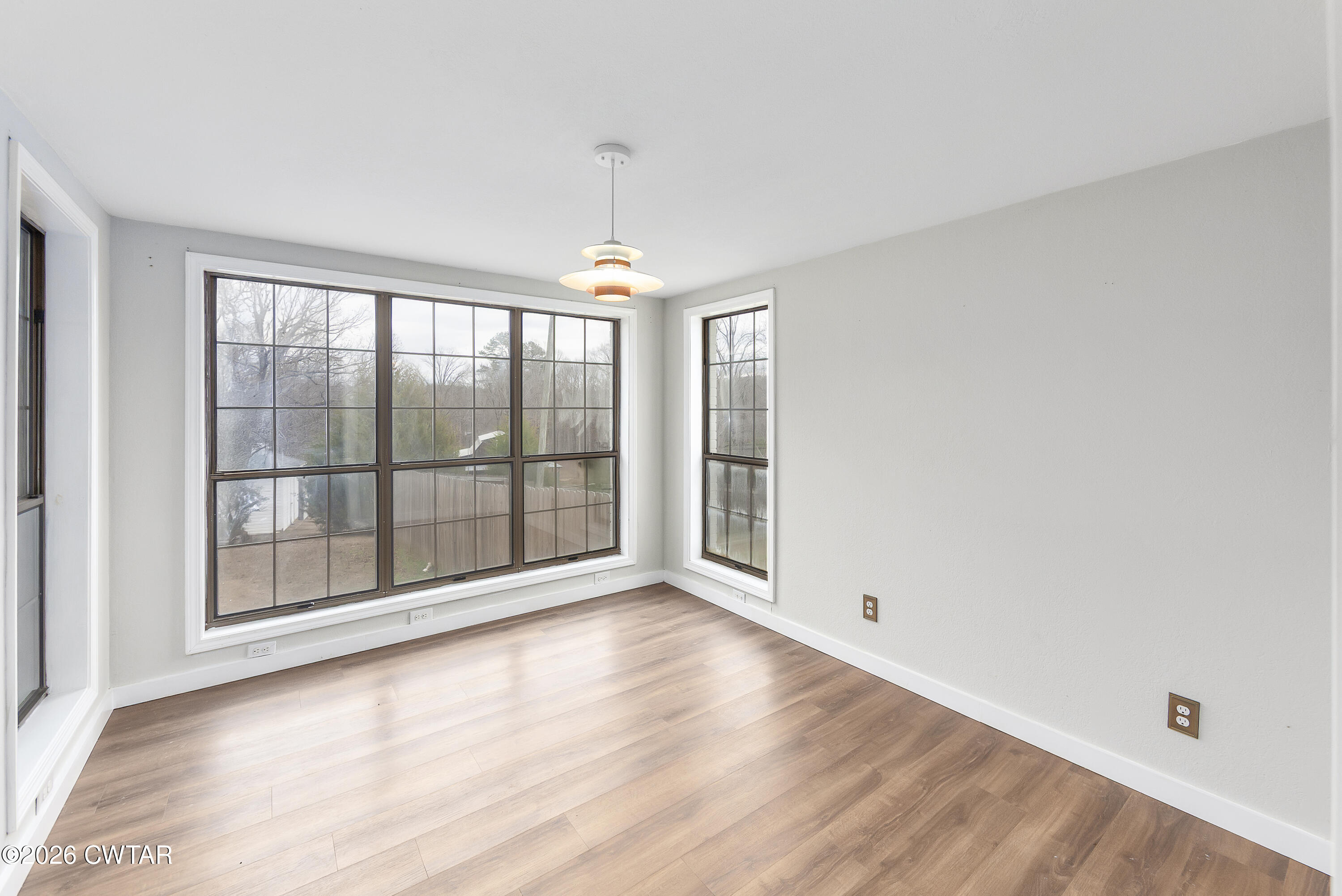 6525 State Route 225