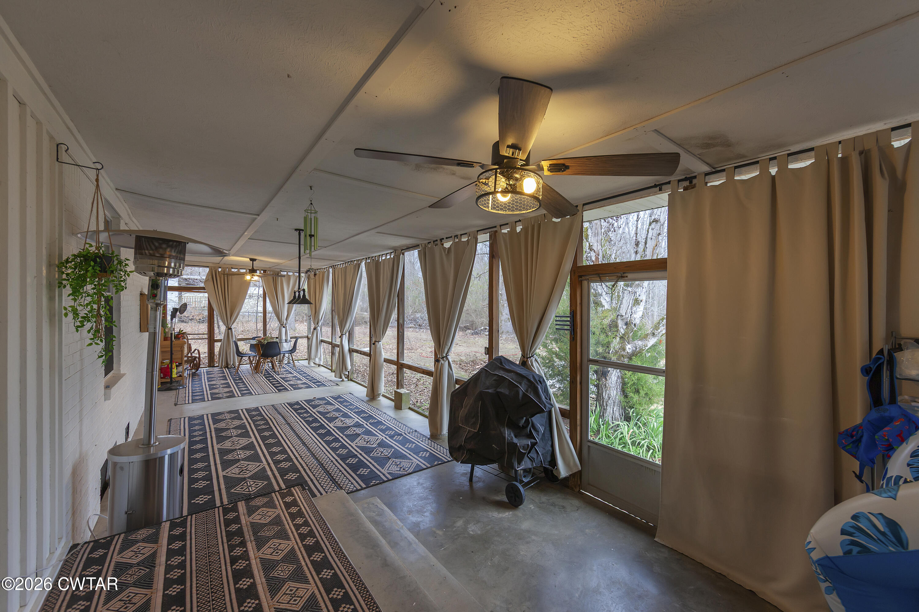 6525 State Route 225