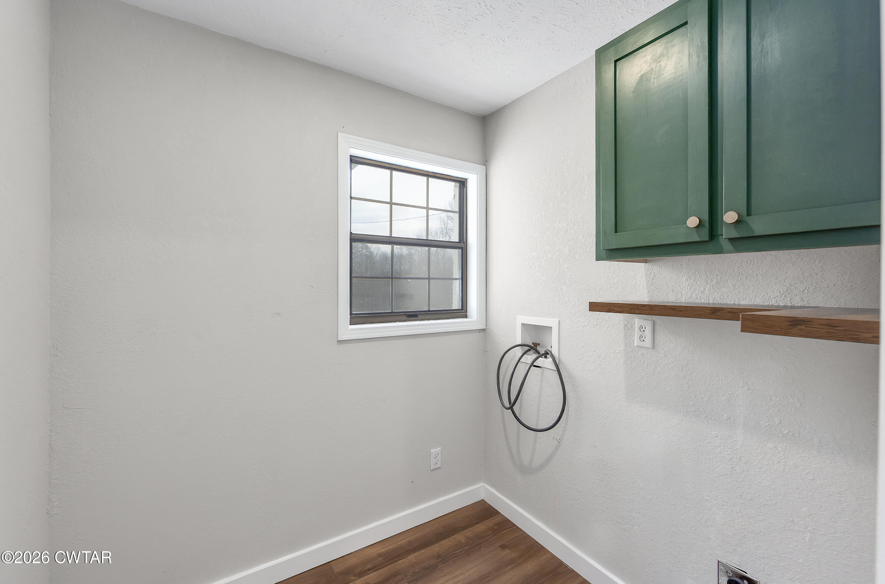 6525 State Route 225