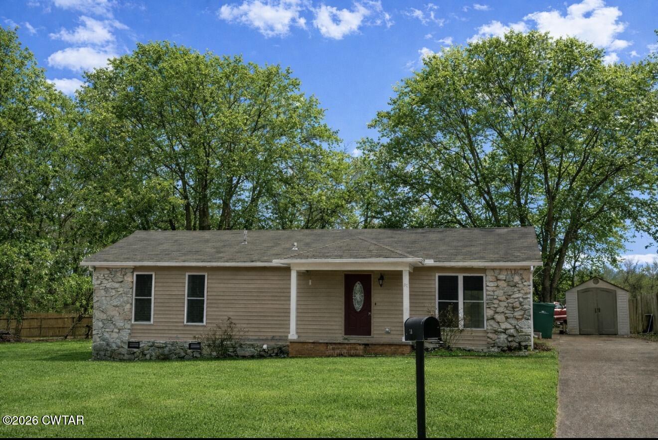 30 Dustin Cove