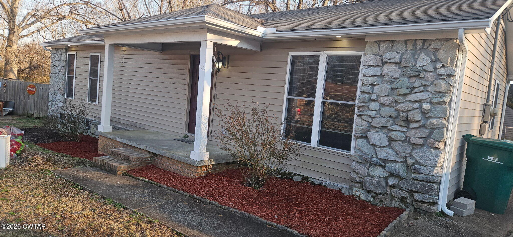 30 Dustin Cove