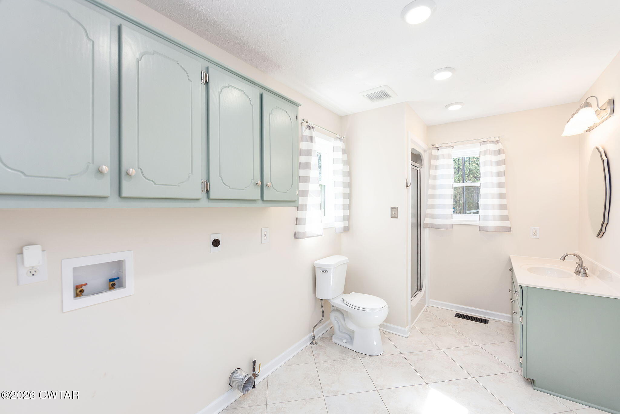 105 Center Hill-Wright Road