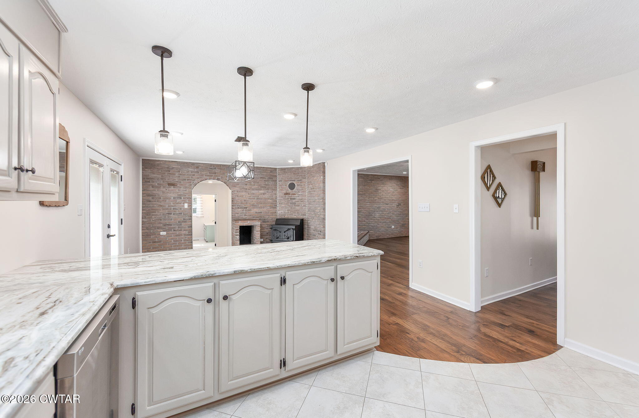 105 Center Hill-Wright Road