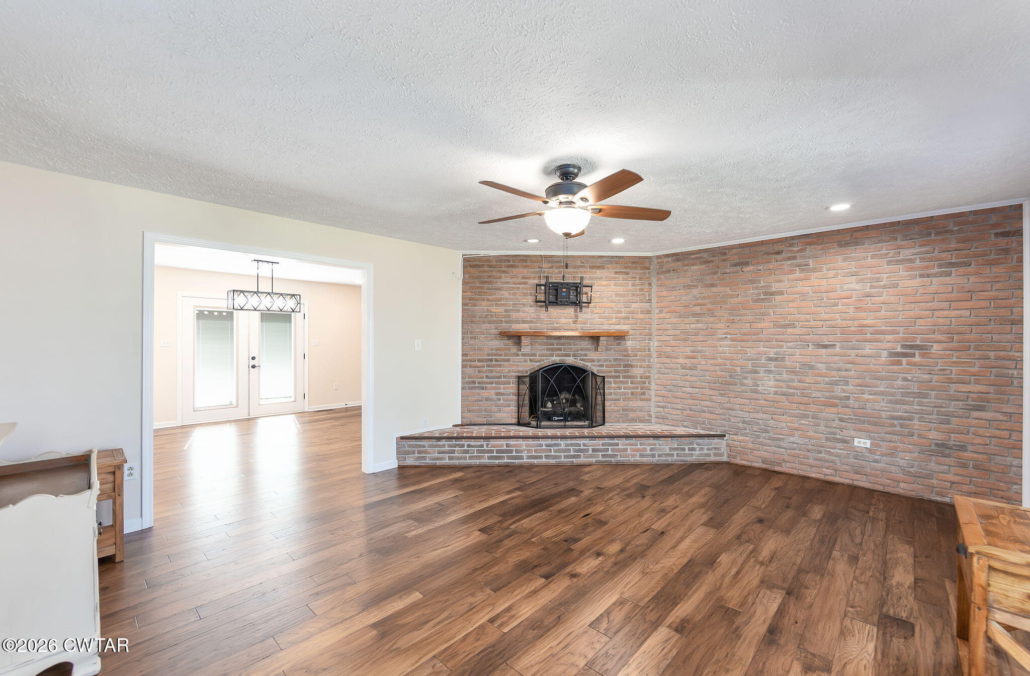 105 Center Hill-Wright Road