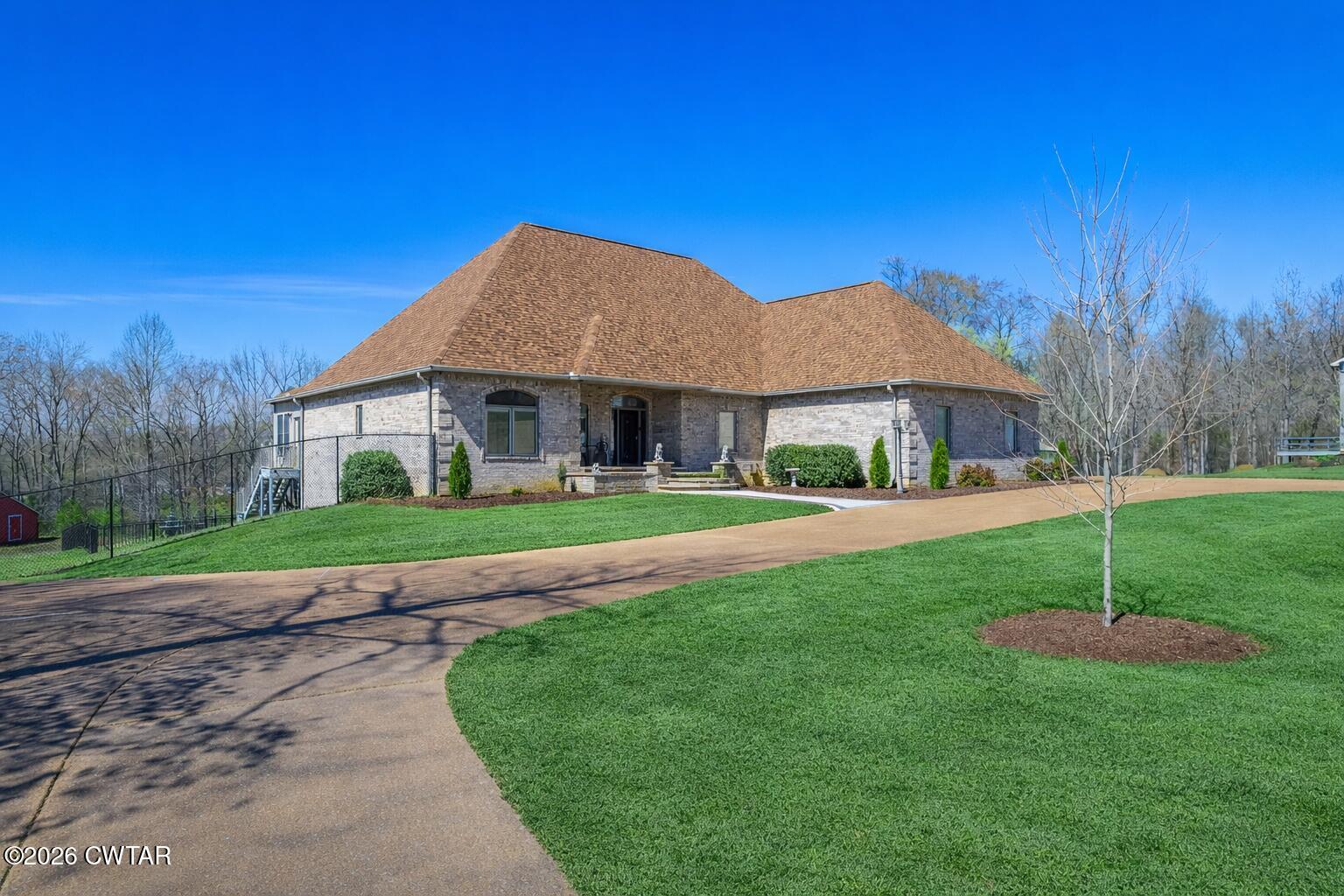 575 Homestead Lane