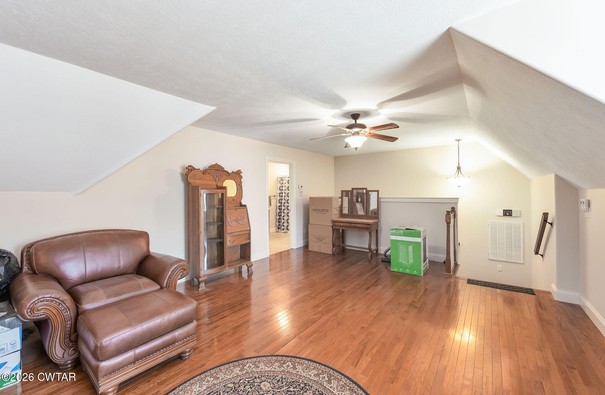 575 Homestead Lane