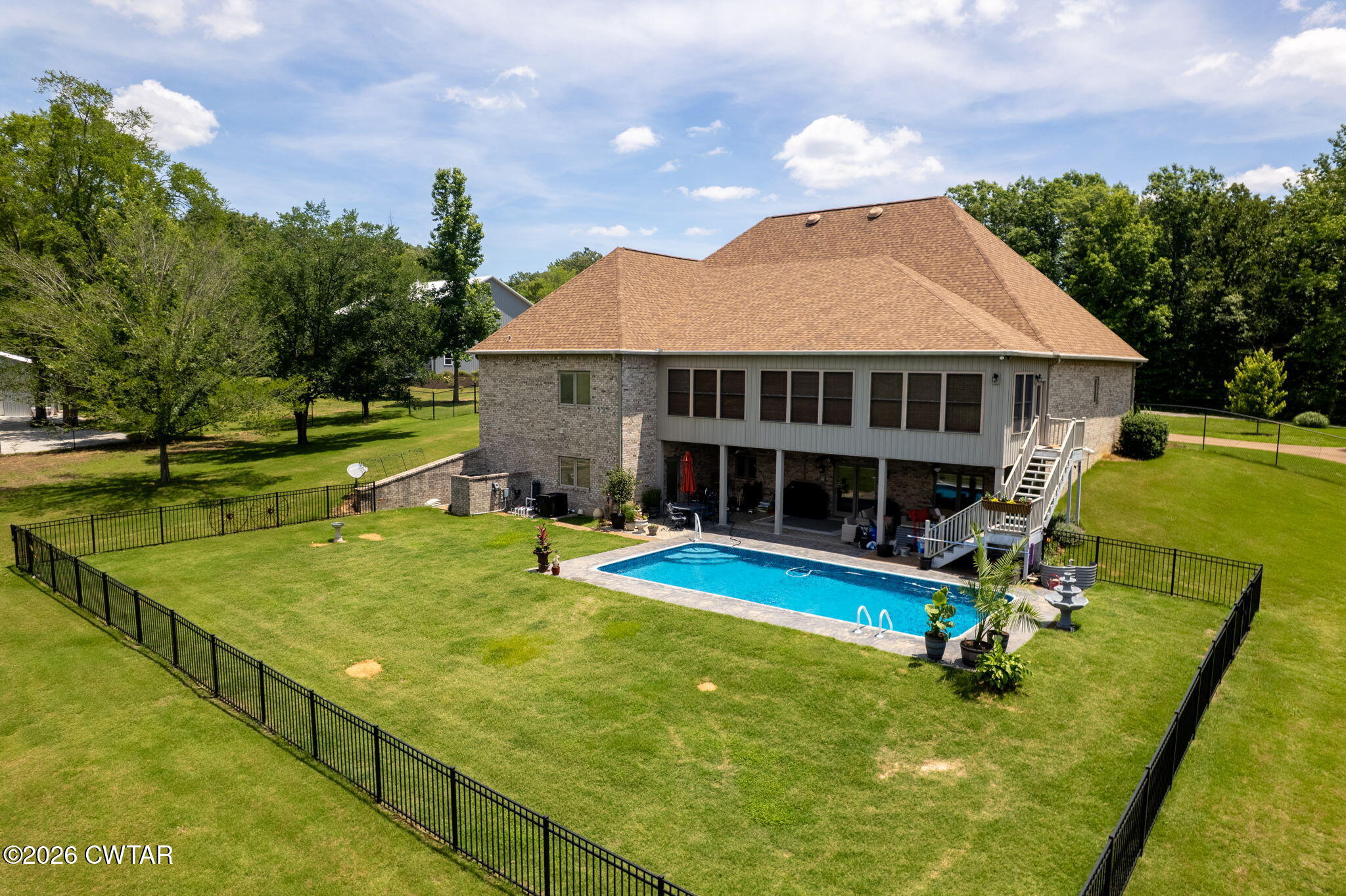 575 Homestead Lane