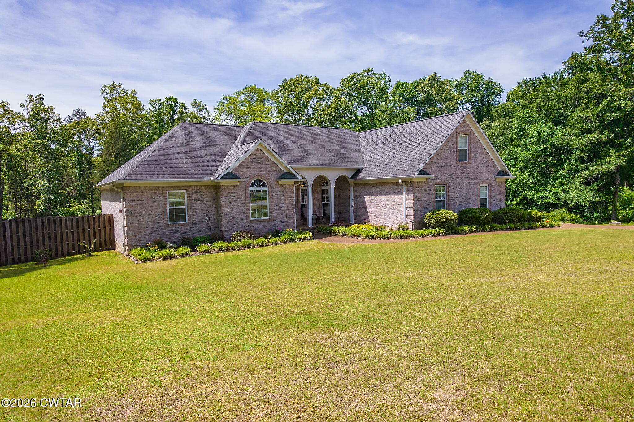 170 Hunters Glen Lane