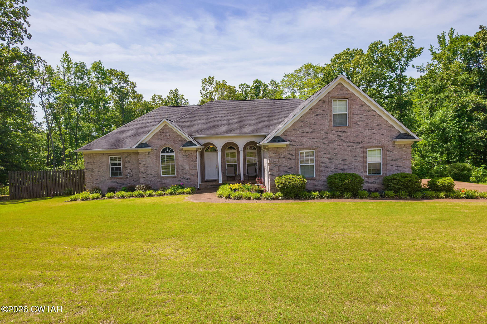 170 Hunters Glen Lane